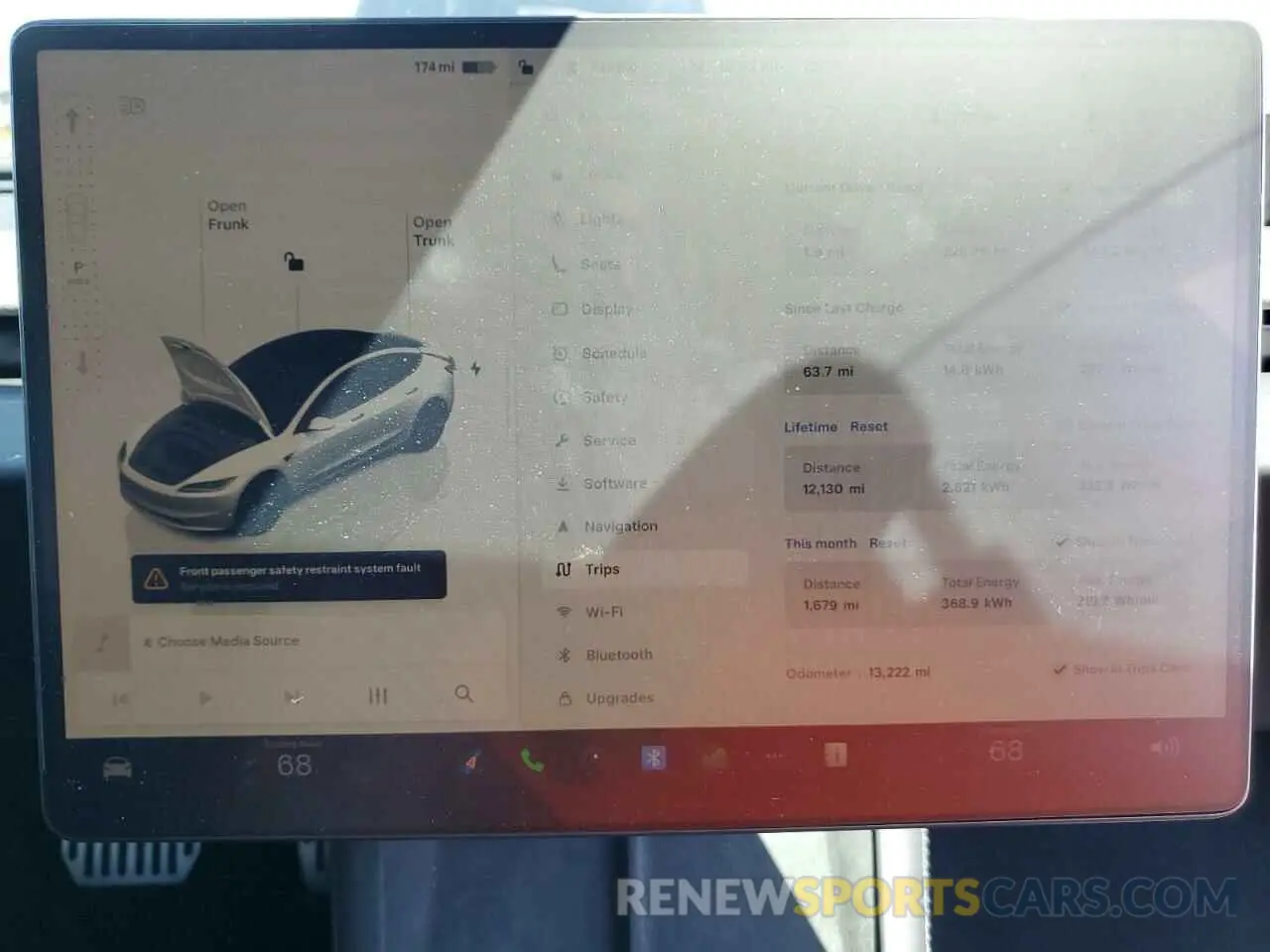 9 fotografías del automóvil dañado 5YJ3E1EBXRF796379 TESLA MODEL 3 2024