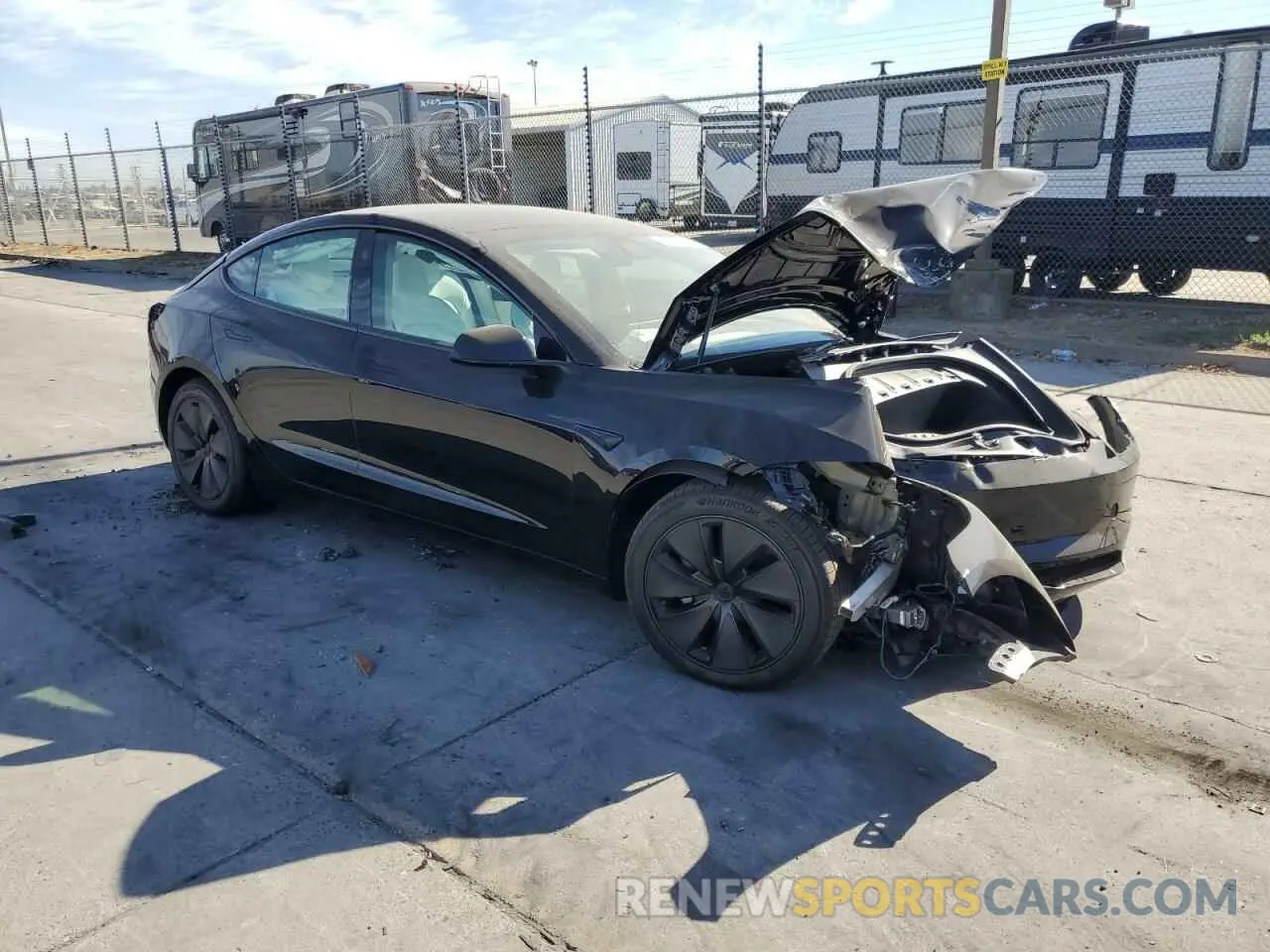 4 fotografías del automóvil dañado 5YJ3E1EBXRF809860 TESLA MODEL 3 2024
