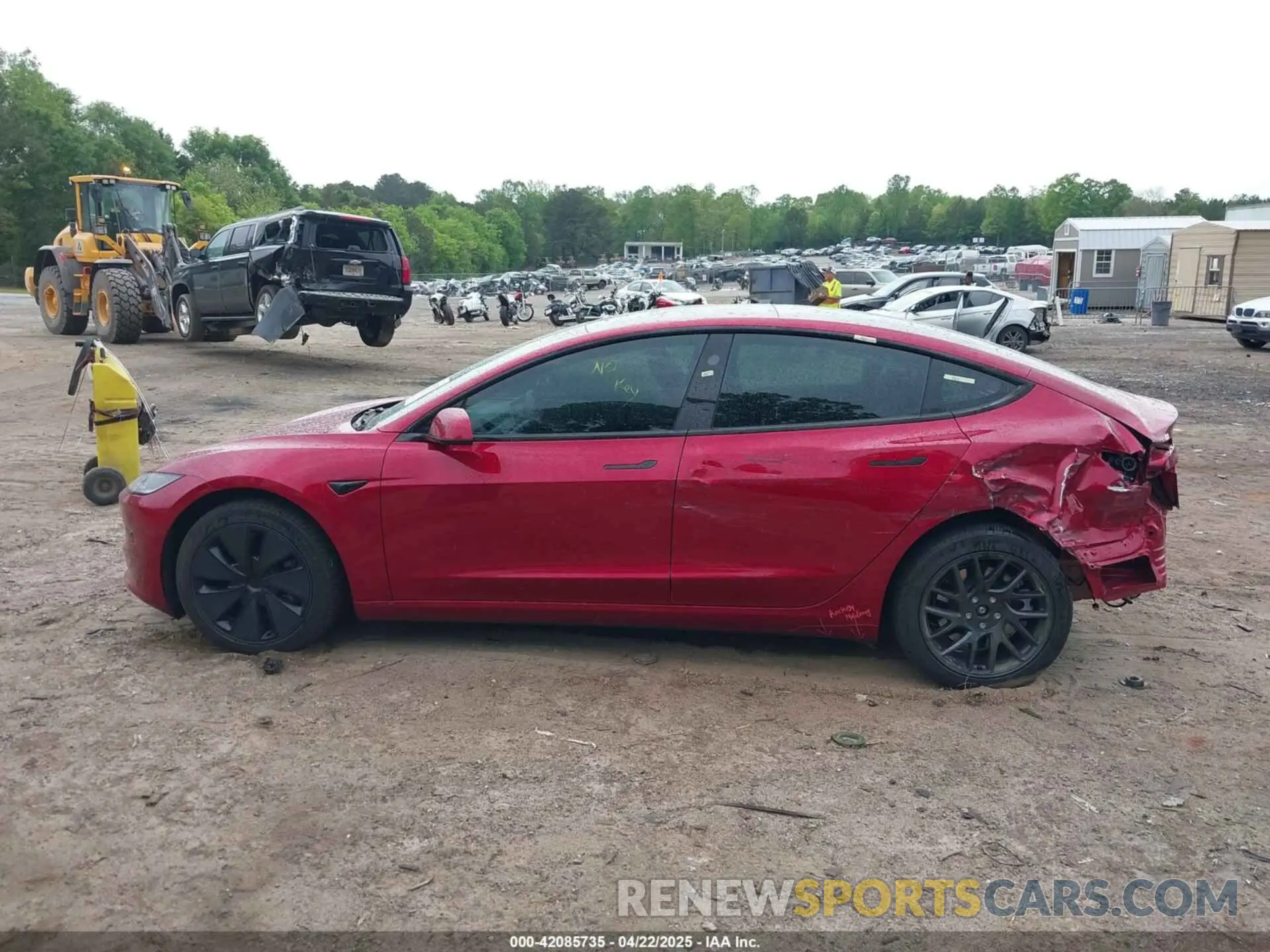 14 fotografías del automóvil dañado 5YJ3E1EBXRF810684 TESLA MODEL 3 2024