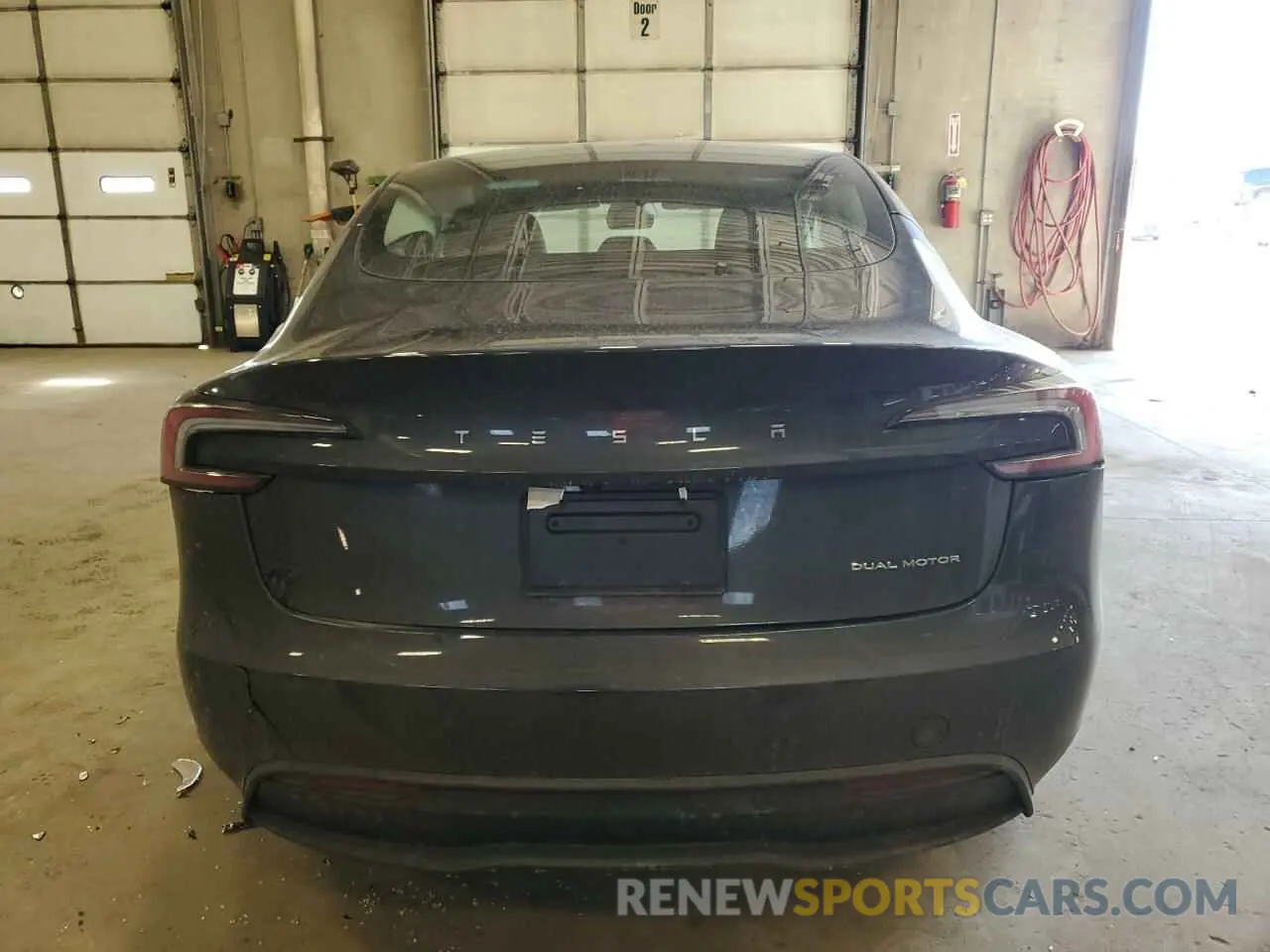 6 fotografías del automóvil dañado 5YJ3E1EBXRF818977 TESLA MODEL 3 2024