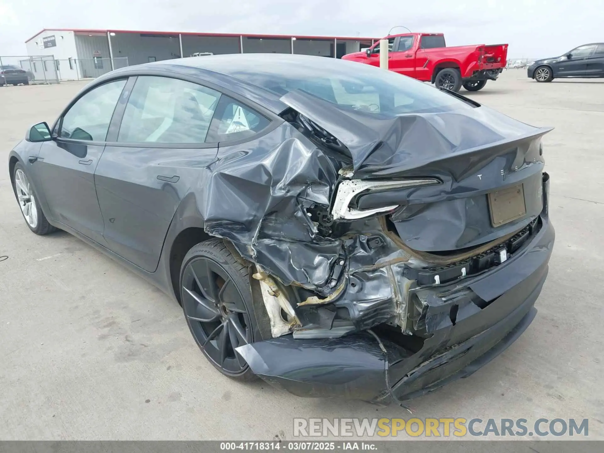 6 fotografías del automóvil dañado 5YJ3E1ET0RF842987 TESLA MODEL 3 2024