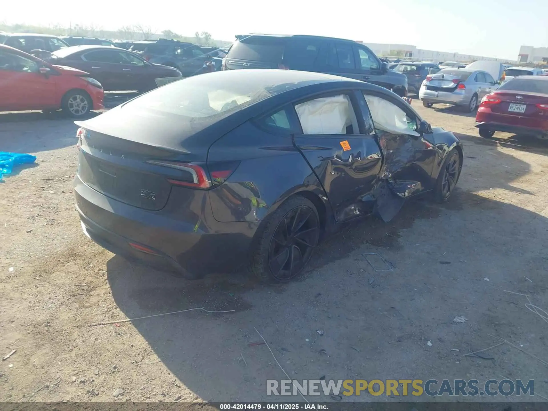 4 fotografías del automóvil dañado 5YJ3E1ET1RF885637 TESLA MODEL 3 2024