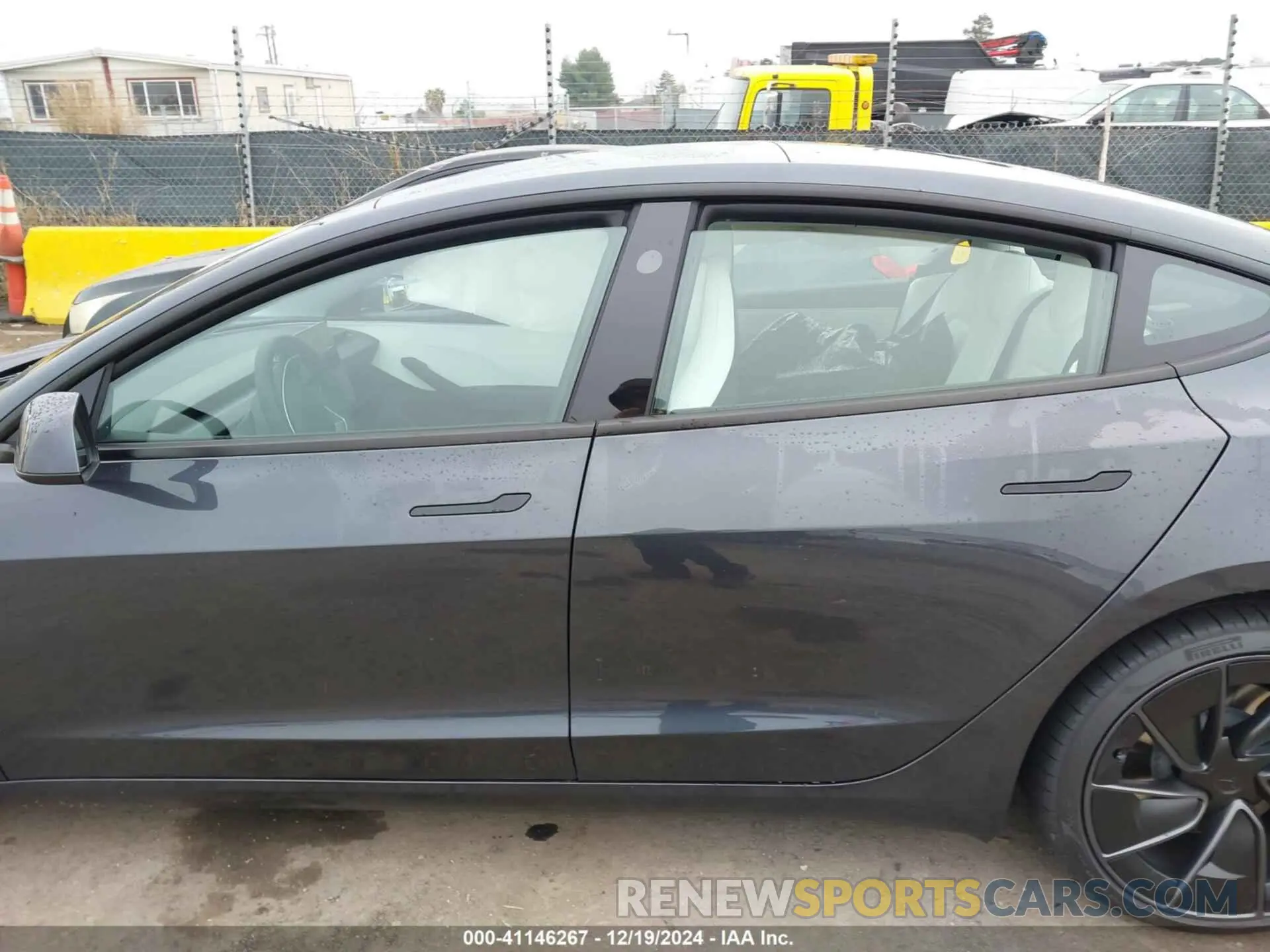 13 fotografías del automóvil dañado 5YJ3E1ET1RF914389 TESLA MODEL 3 2024