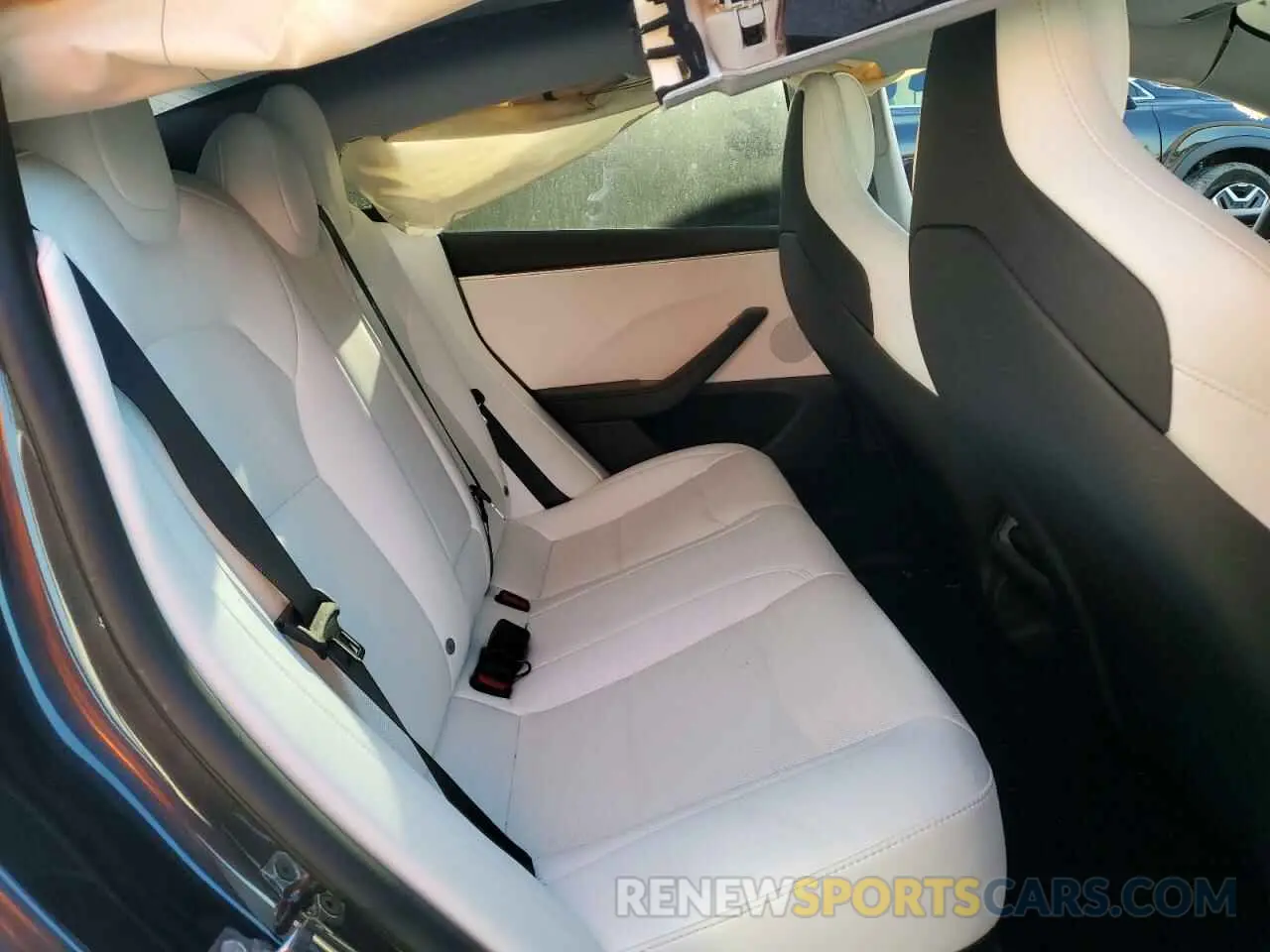 11 fotografías del automóvil dañado 5YJ3E1ET2RF758458 TESLA MODEL 3 2024