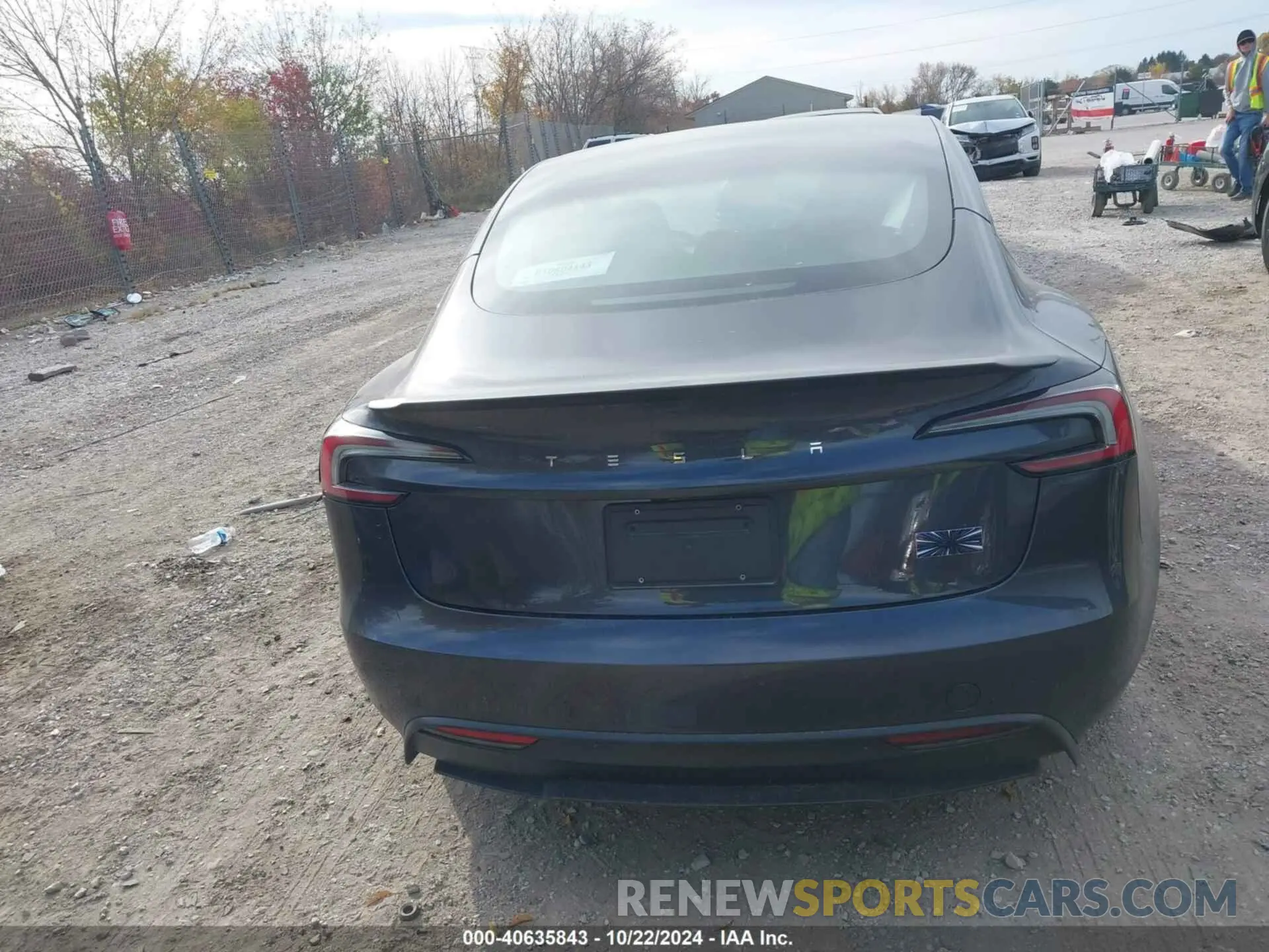 17 fotografías del automóvil dañado 5YJ3E1ET2RF801101 TESLA MODEL 3 2024