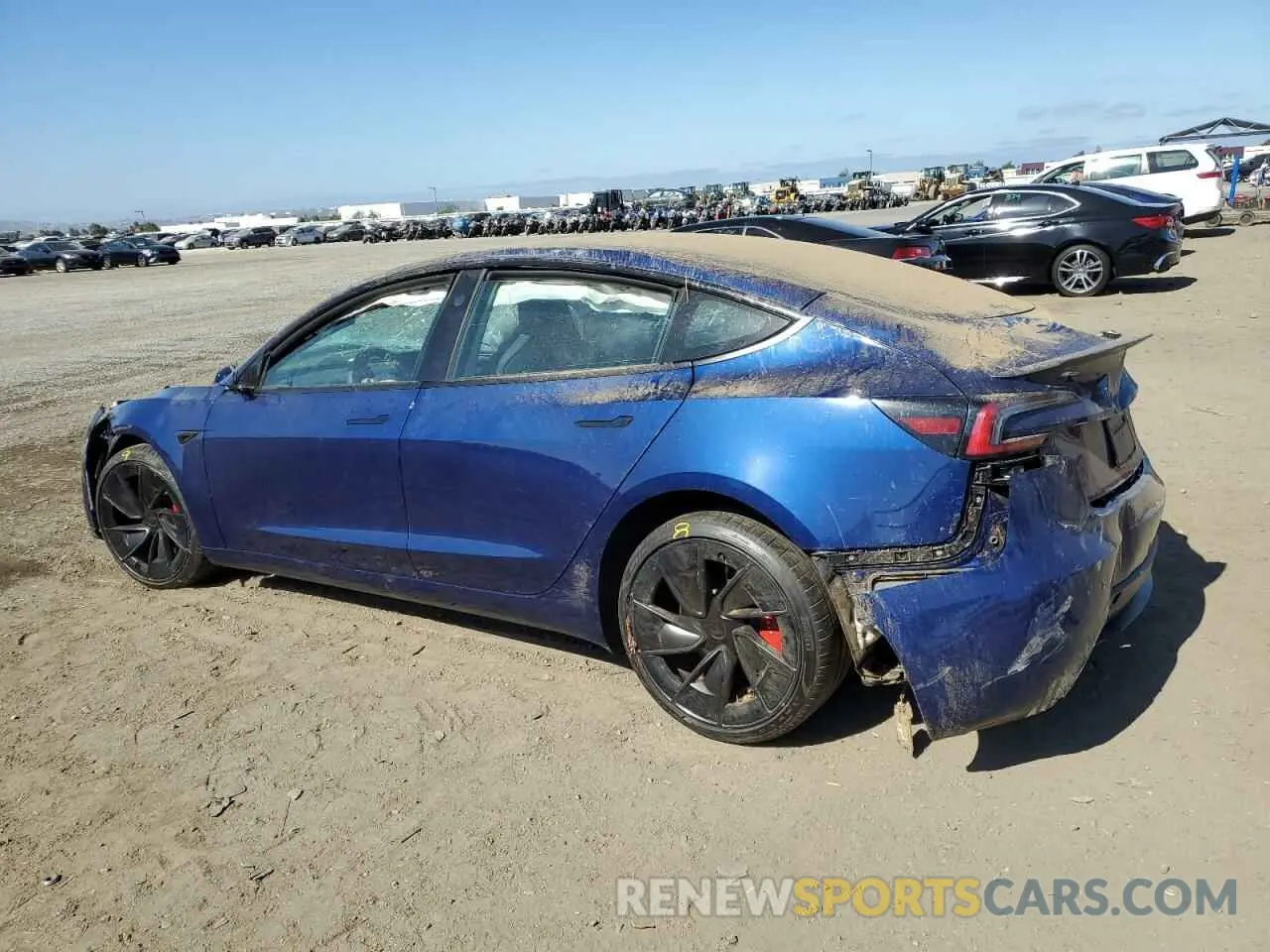 2 fotografías del automóvil dañado 5YJ3E1ET2RF801776 TESLA MODEL 3 2024