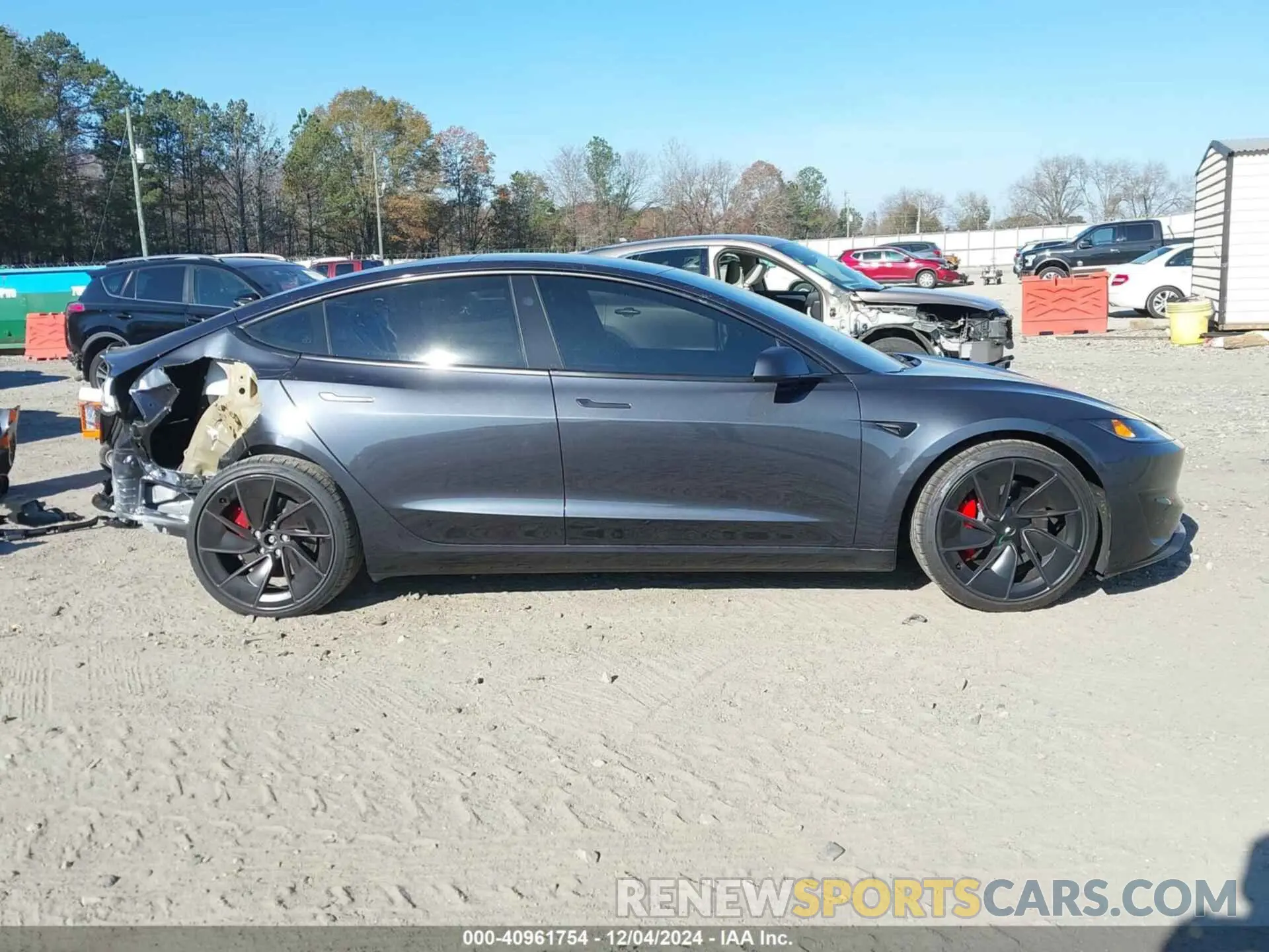 14 fotografías del automóvil dañado 5YJ3E1ET2RF822708 TESLA MODEL 3 2024