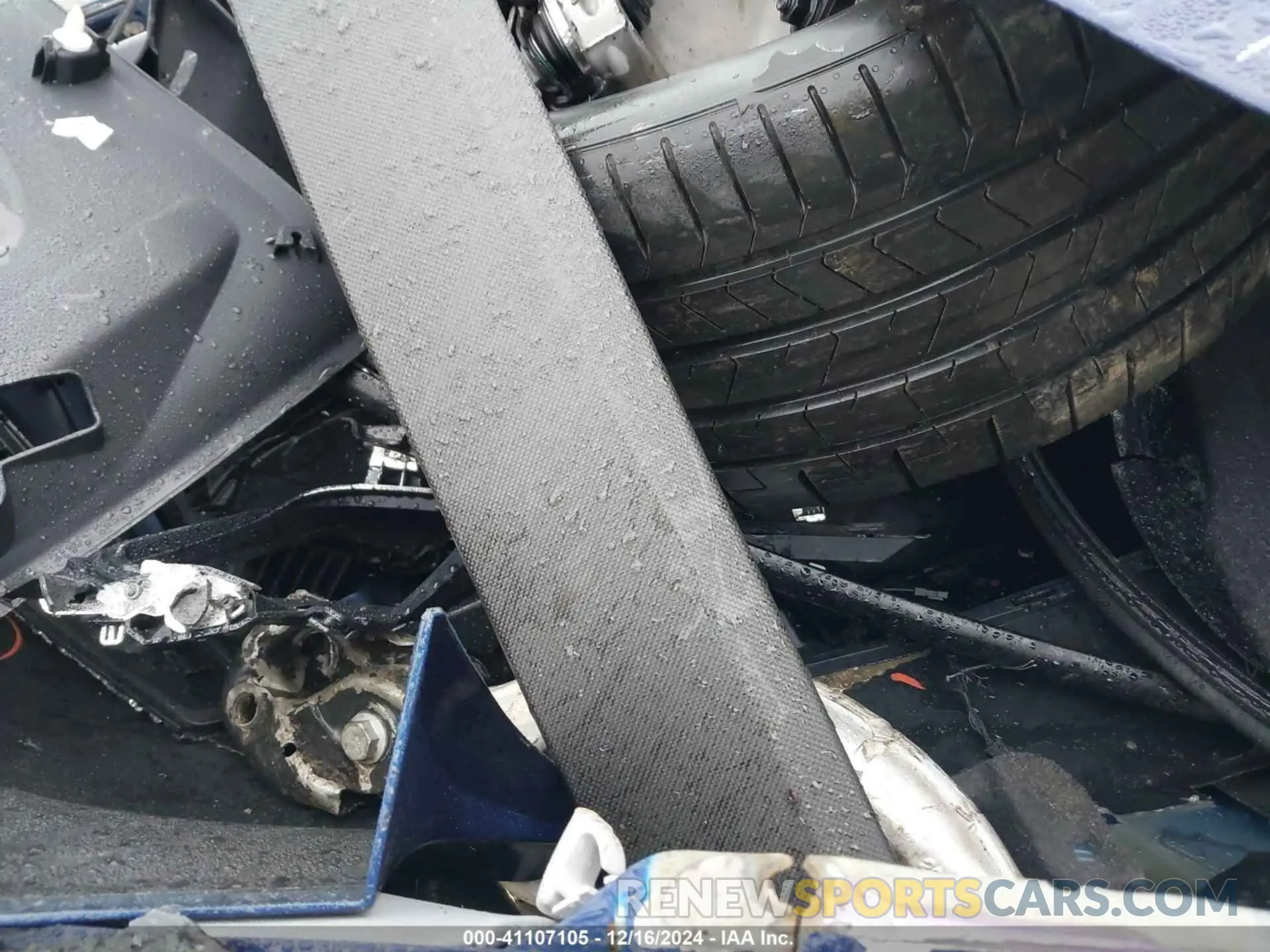 8 fotografías del automóvil dañado 5YJ3E1ET2RF825401 TESLA MODEL 3 2024