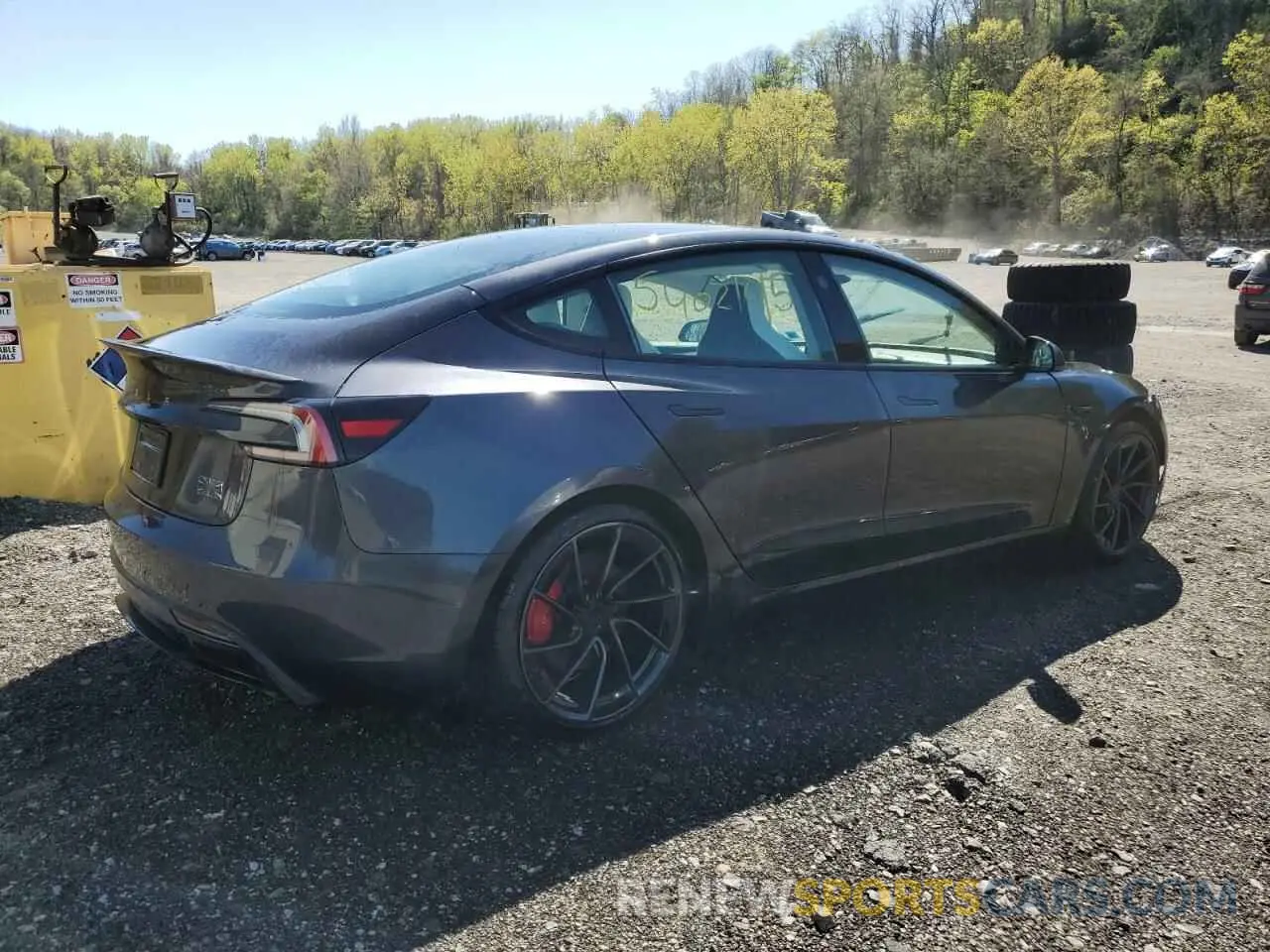 3 fotografías del automóvil dañado 5YJ3E1ET2RF856616 TESLA MODEL 3 2024