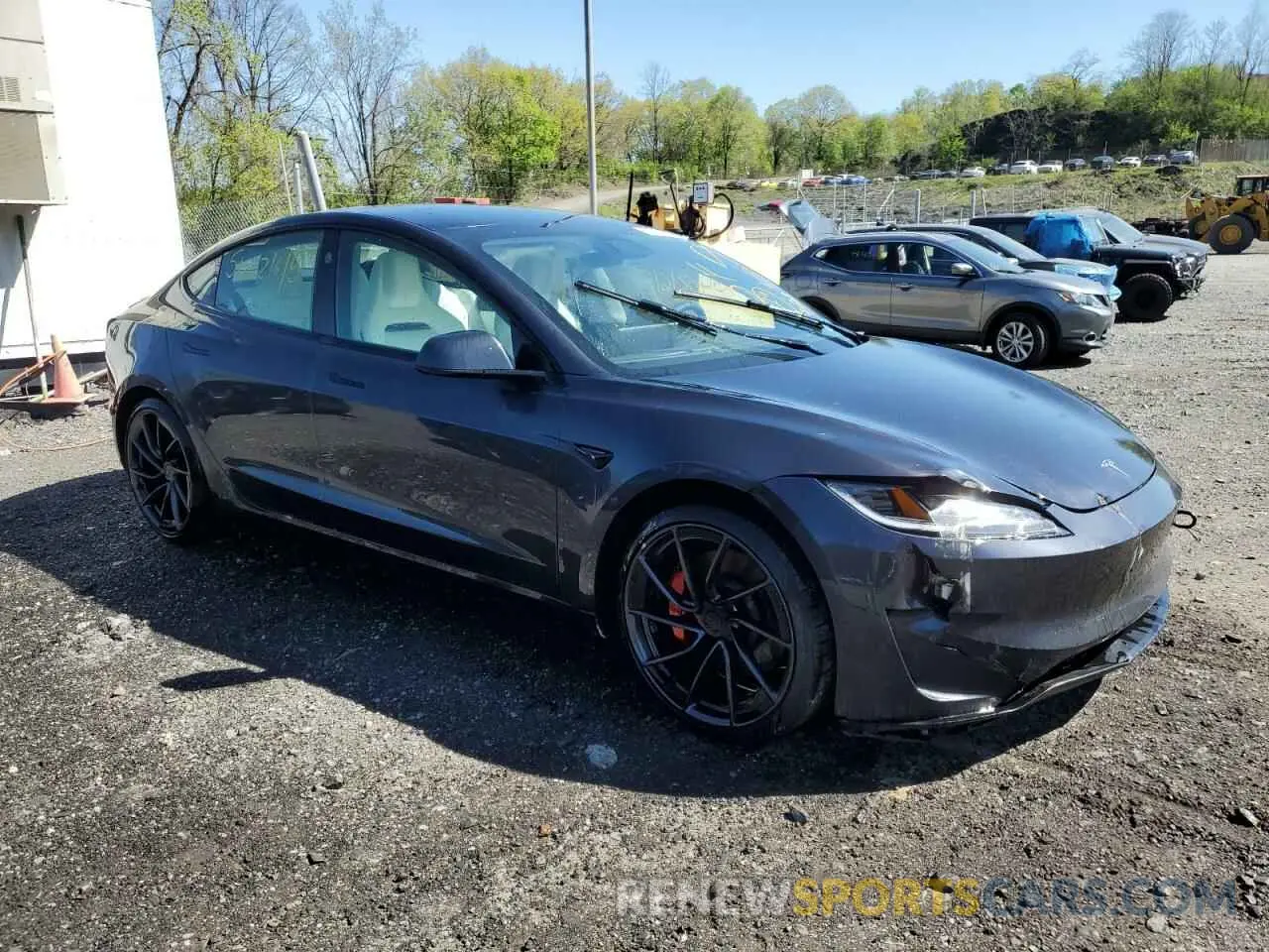 4 fotografías del automóvil dañado 5YJ3E1ET2RF856616 TESLA MODEL 3 2024
