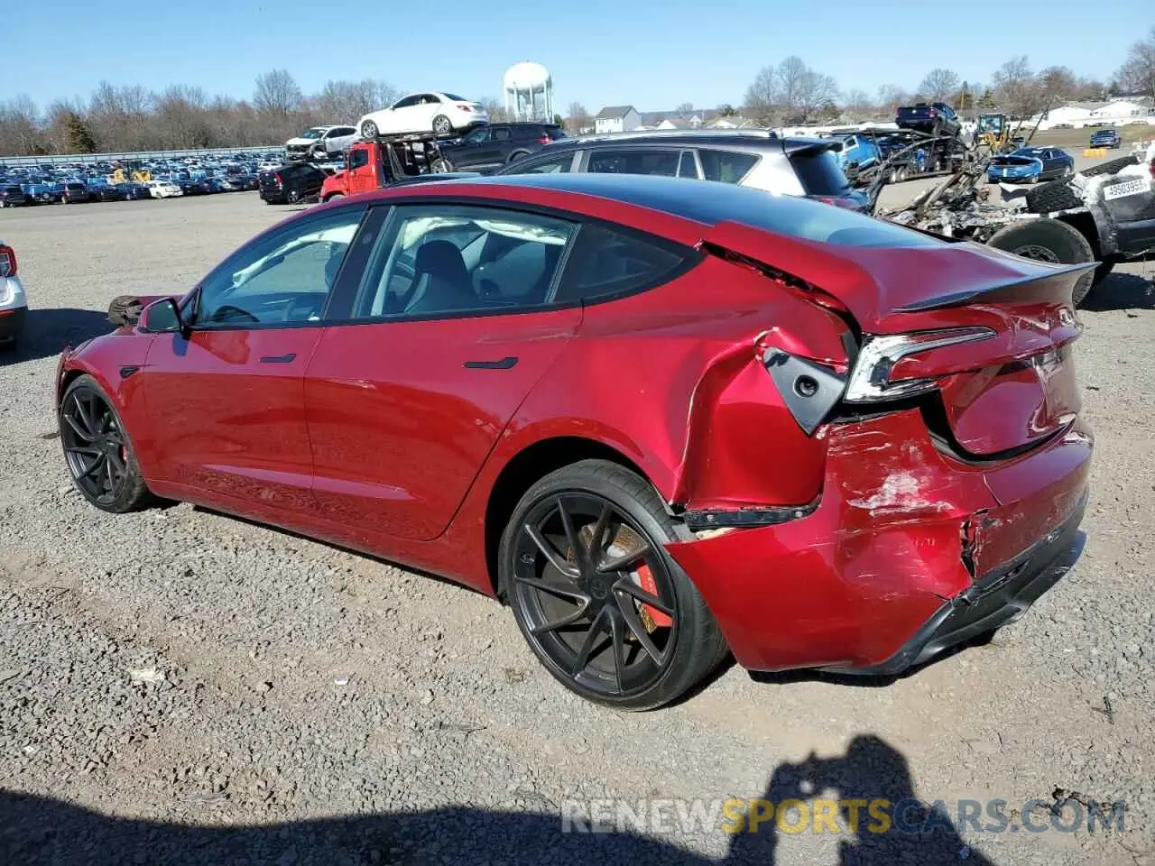 2 fotografías del automóvil dañado 5YJ3E1ET3RF810289 TESLA MODEL 3 2024