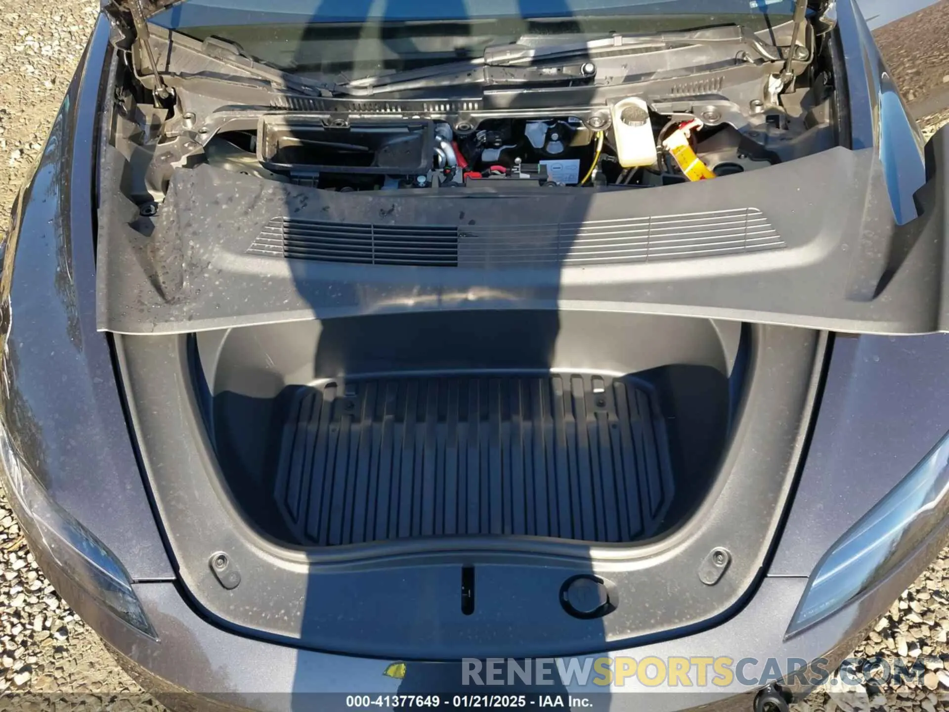 10 fotografías del automóvil dañado 5YJ3E1ET3RF845978 TESLA MODEL 3 2024