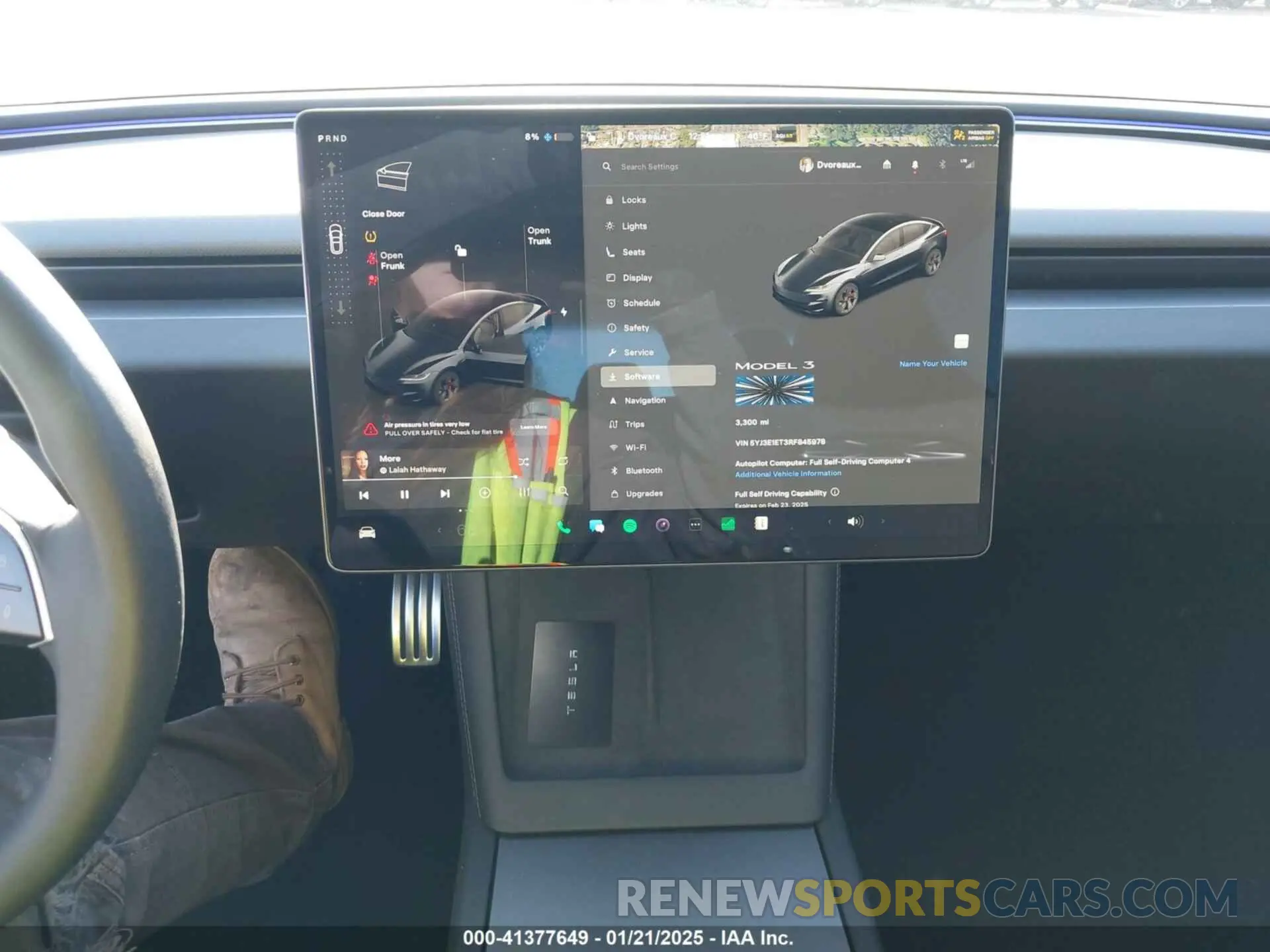 18 fotografías del automóvil dañado 5YJ3E1ET3RF845978 TESLA MODEL 3 2024