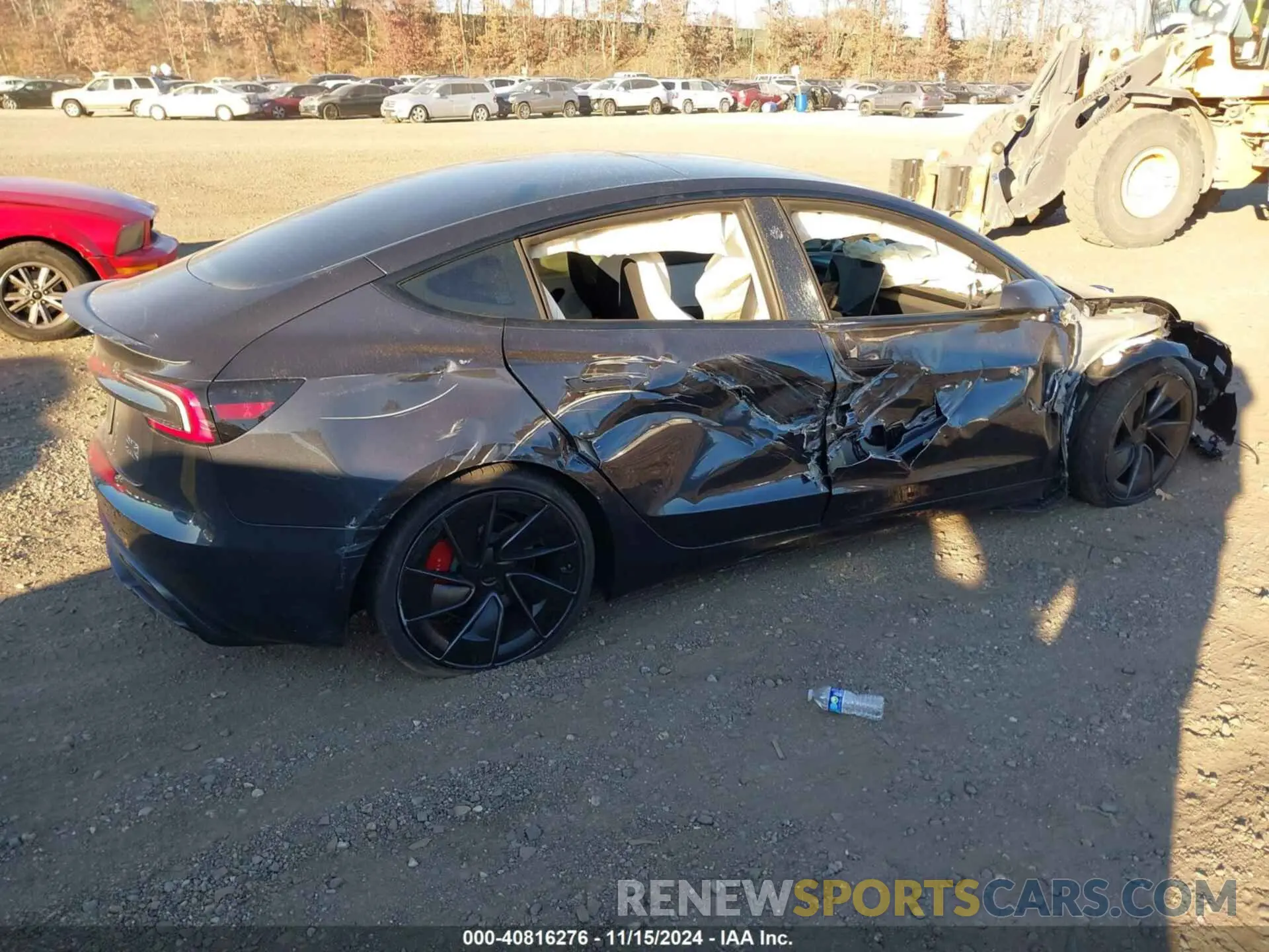 4 fotografías del automóvil dañado 5YJ3E1ET4RF868928 TESLA MODEL 3 2024