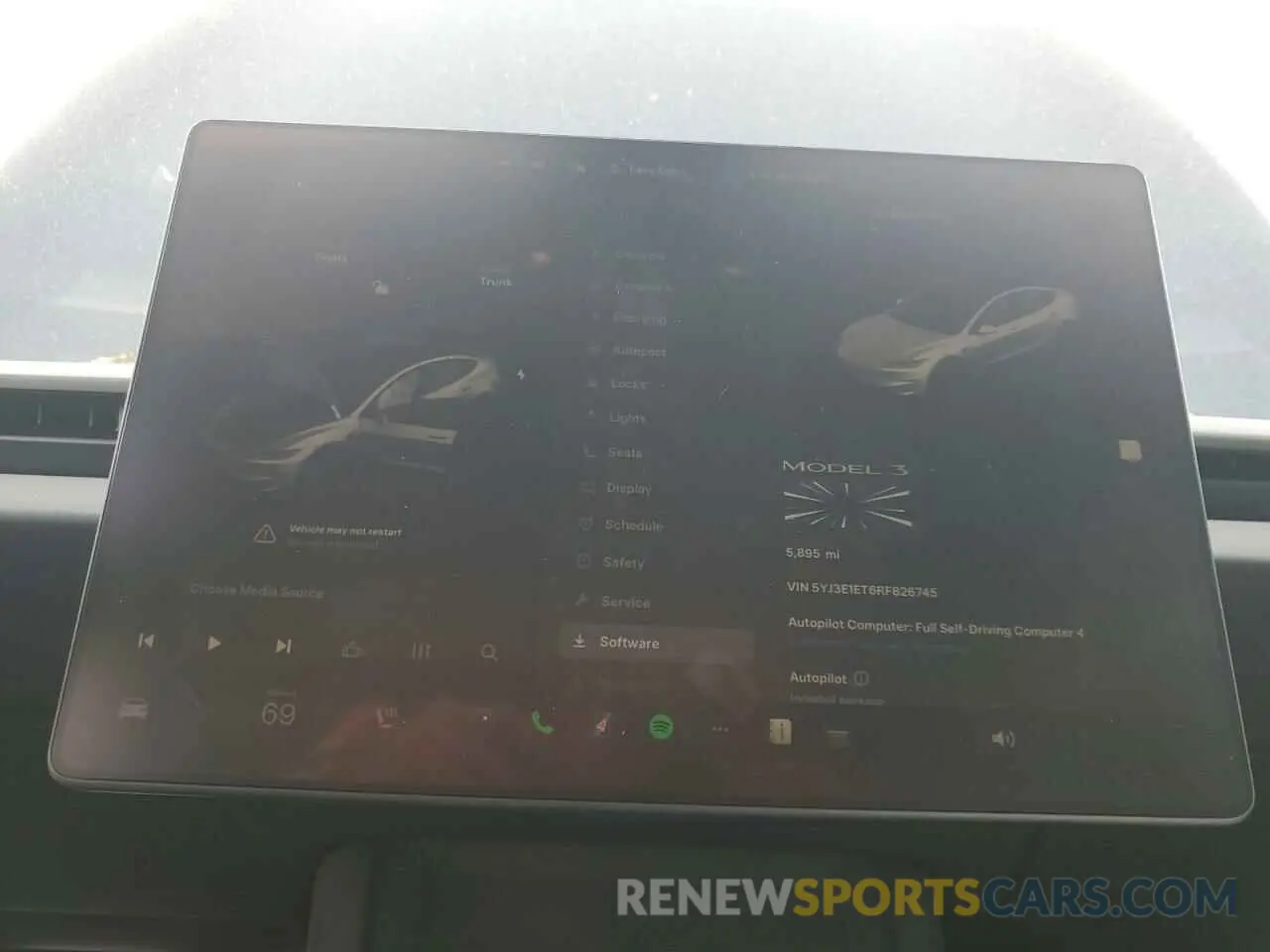 9 fotografías del automóvil dañado 5YJ3E1ET6RF826745 TESLA MODEL 3 2024