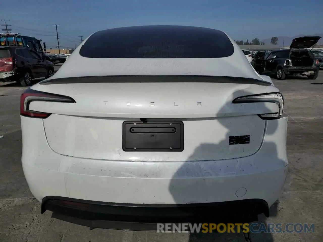 6 fotografías del automóvil dañado 5YJ3E1ET7RF890521 TESLA MODEL 3 2024