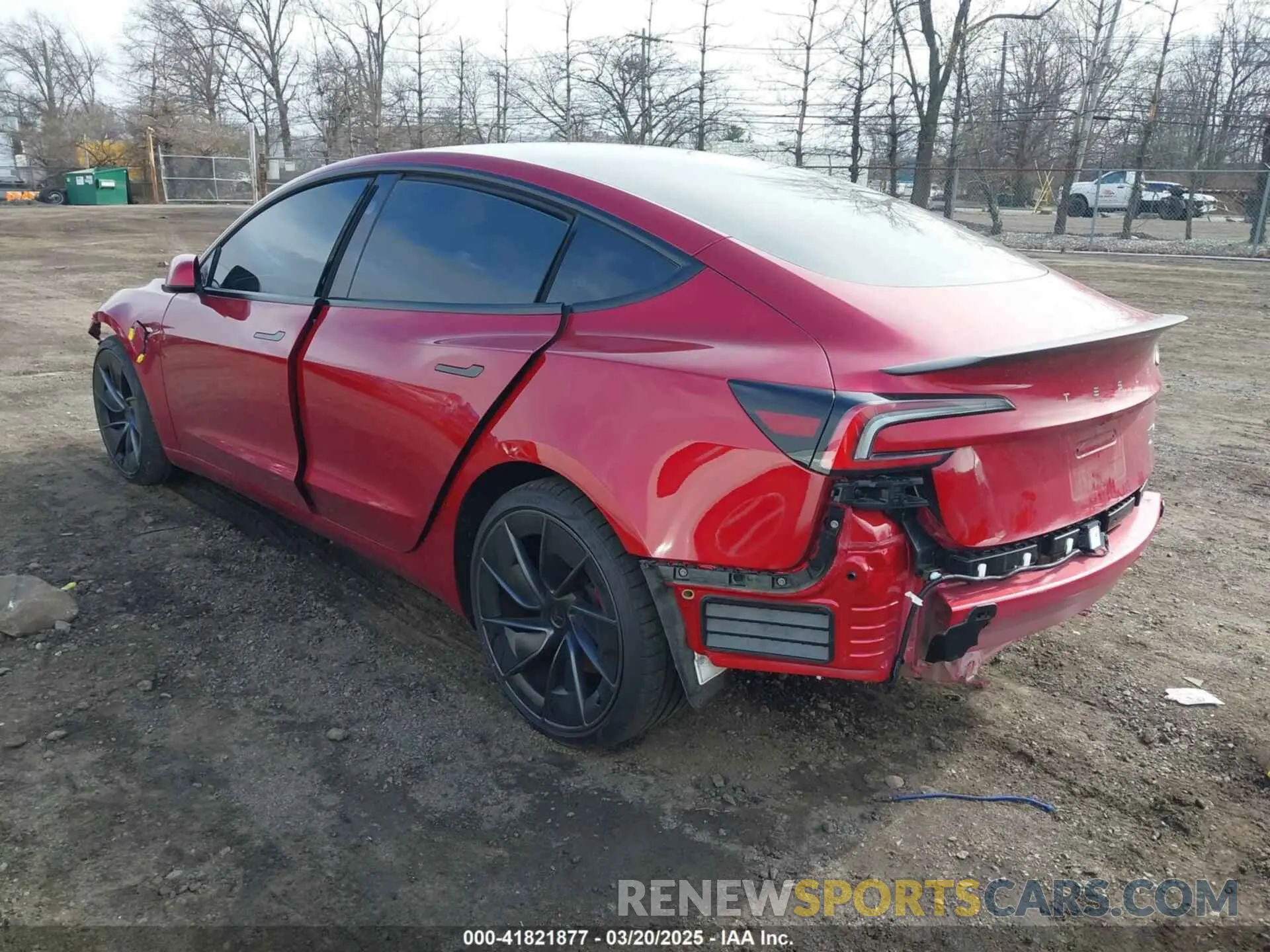 3 fotografías del automóvil dañado 5YJ3E1ET8RF835818 TESLA MODEL 3 2024