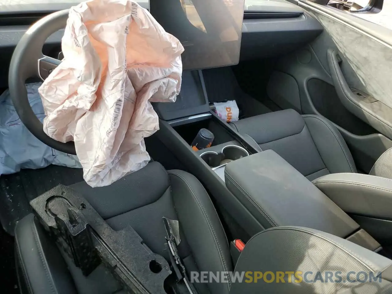 8 fotografías del automóvil dañado 5YJ3E1ET9RF809888 TESLA MODEL 3 2024