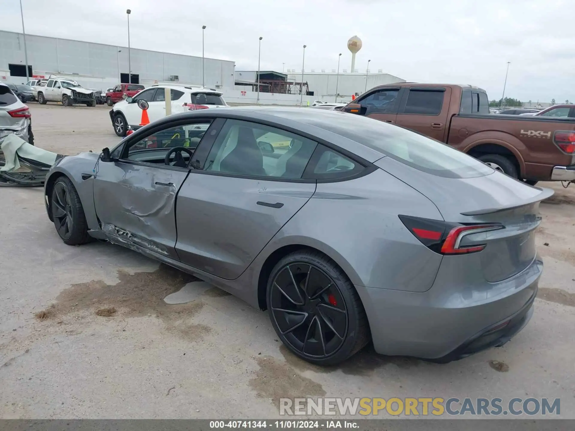 3 fotografías del automóvil dañado 5YJ3E1ET9RF848447 TESLA MODEL 3 2024