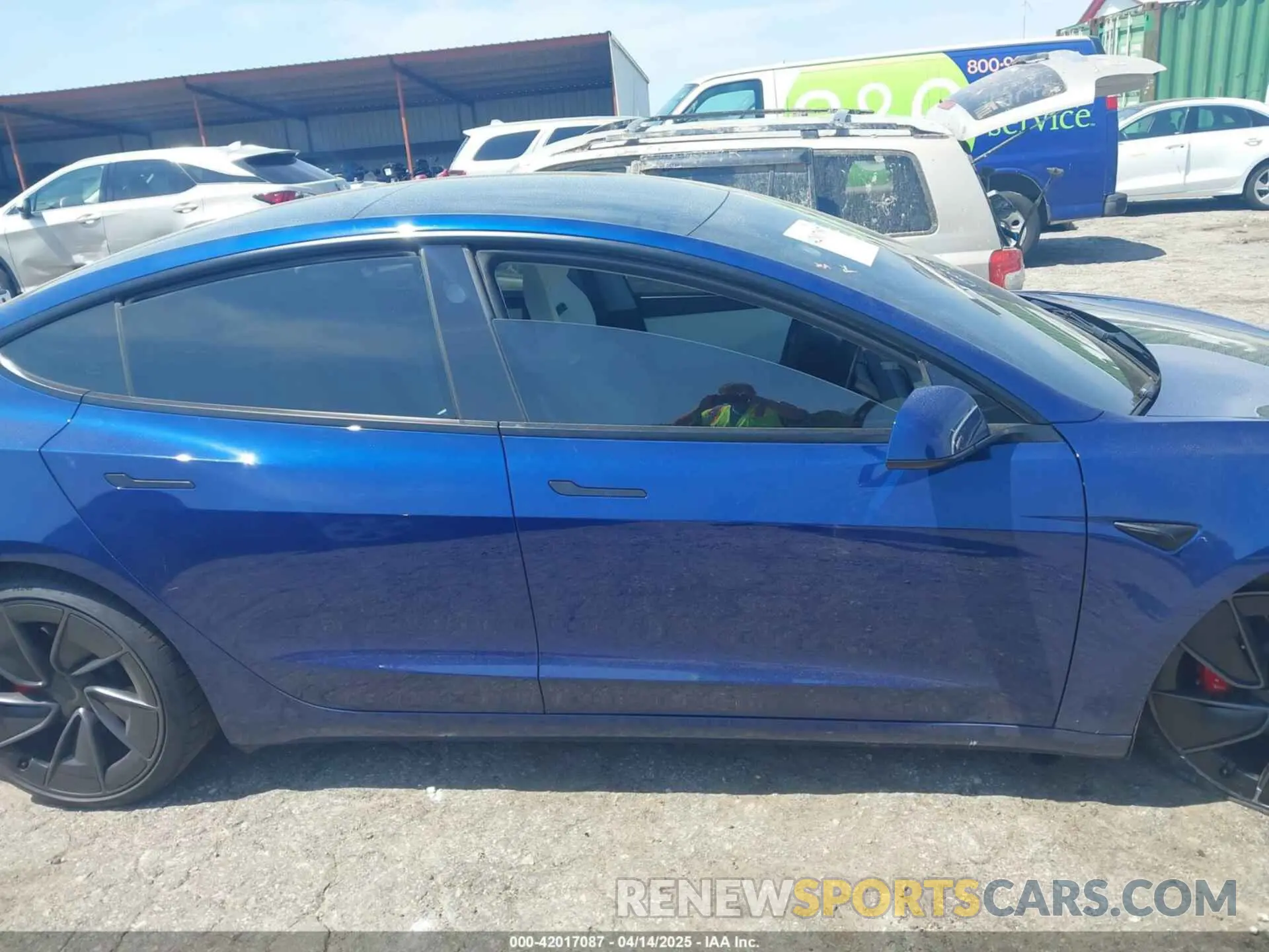 12 fotografías del automóvil dañado 5YJ3E1ET9RF881934 TESLA MODEL 3 2024