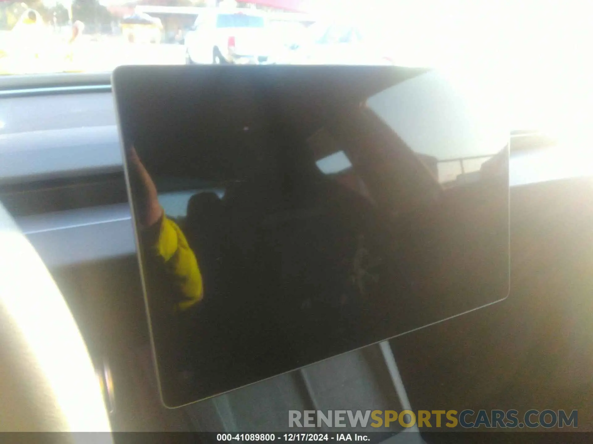 16 fotografías del automóvil dañado 5YJ3E1ETXRF809785 TESLA MODEL 3 2024