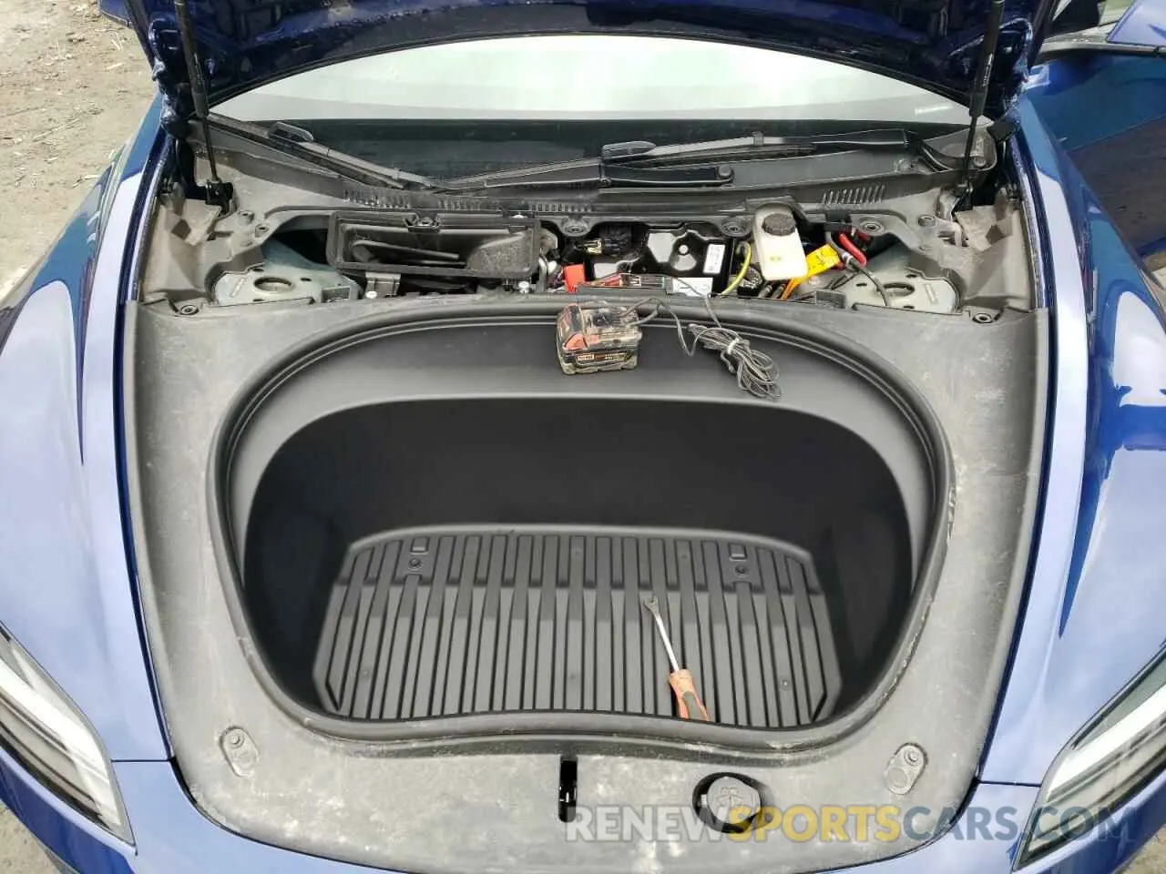 11 fotografías del automóvil dañado LRW3E7EB6RC135381 TESLA MODEL 3 2024