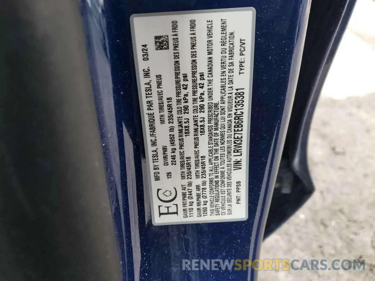 12 fotografías del automóvil dañado LRW3E7EB6RC135381 TESLA MODEL 3 2024
