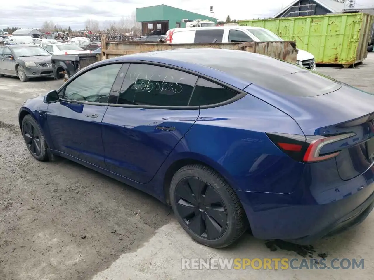 2 fotografías del automóvil dañado LRW3E7EB6RC135381 TESLA MODEL 3 2024
