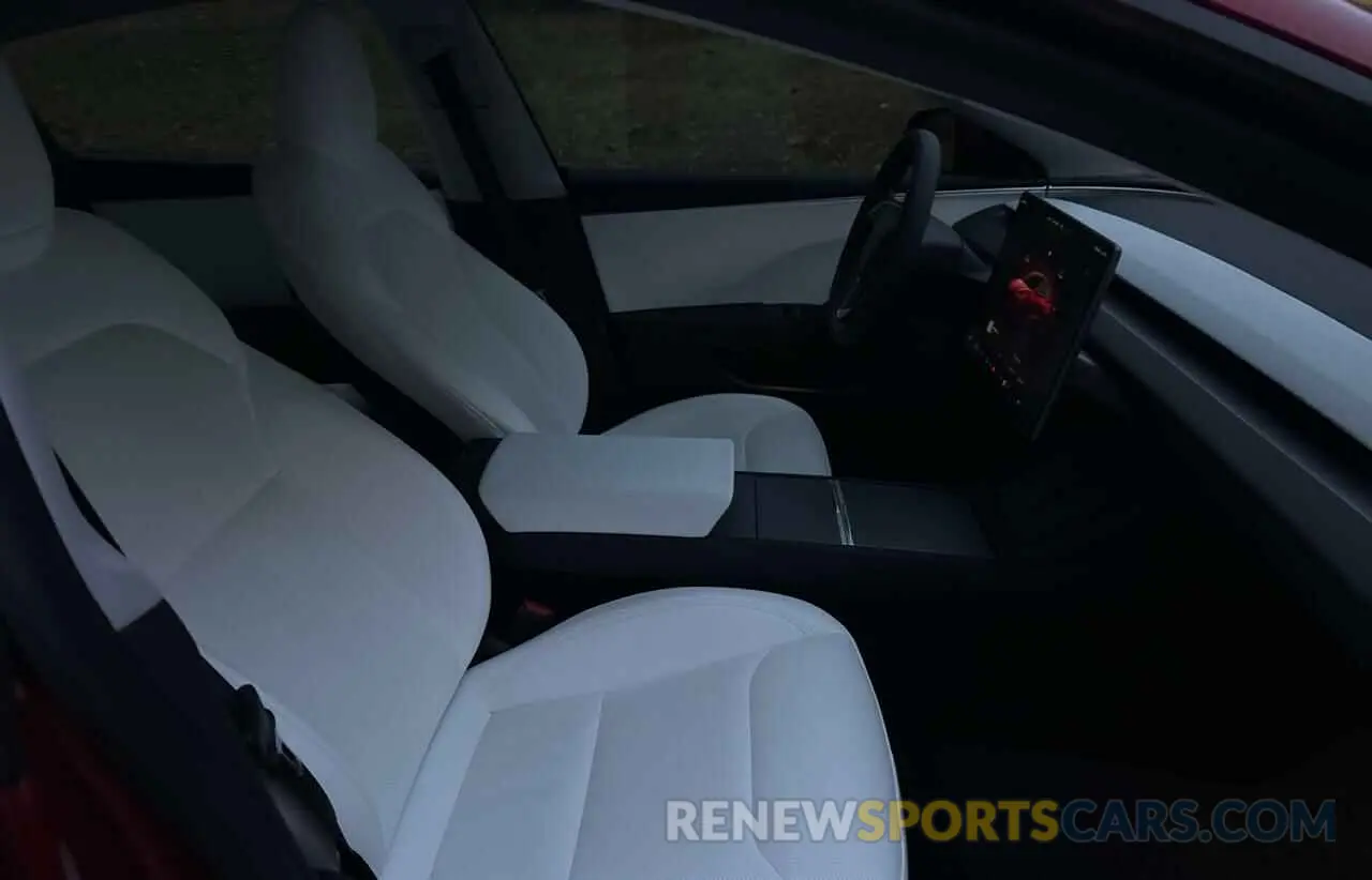 5 fotografías del automóvil dañado LRW3E7EB9RC105985 TESLA MODEL 3 2024