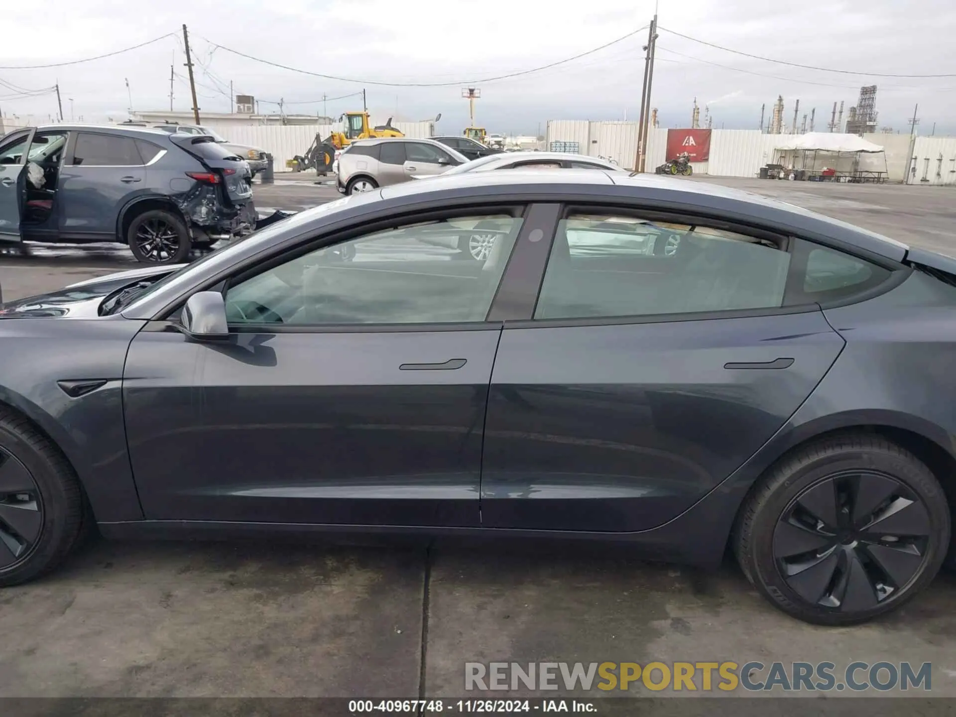 13 fotografías del automóvil dañado 5YJ3E1EA1SF878692 TESLA MODEL 3 2025