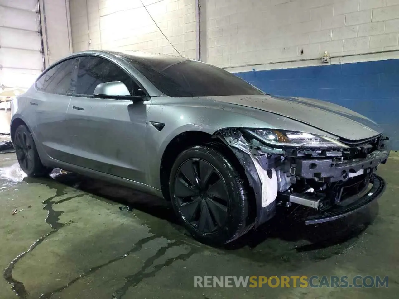 4 fotografías del automóvil dañado 5YJ3E1EA1SF925543 TESLA MODEL 3 2025
