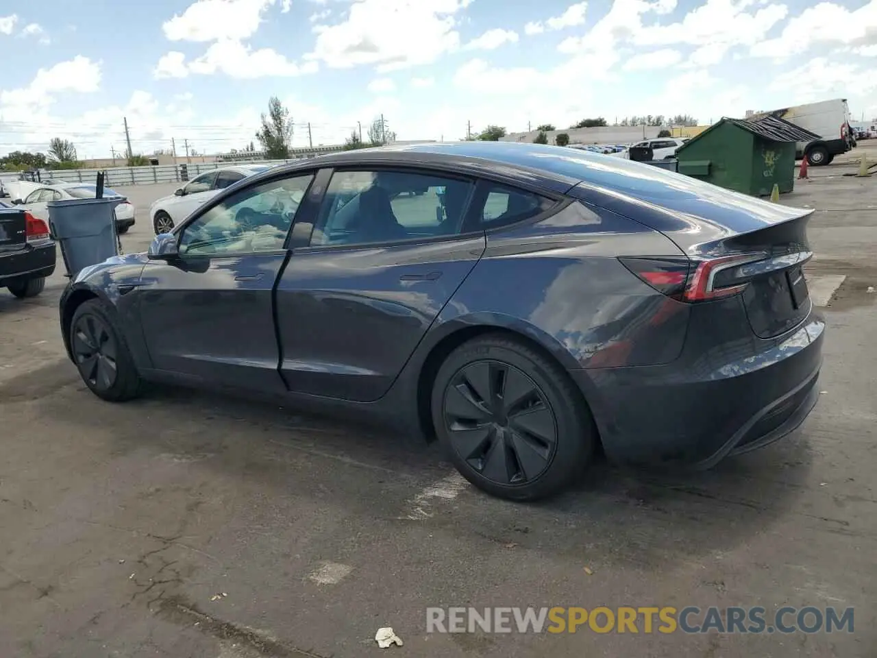 2 fotografías del automóvil dañado 5YJ3E1EA1SF938356 TESLA MODEL 3 2025