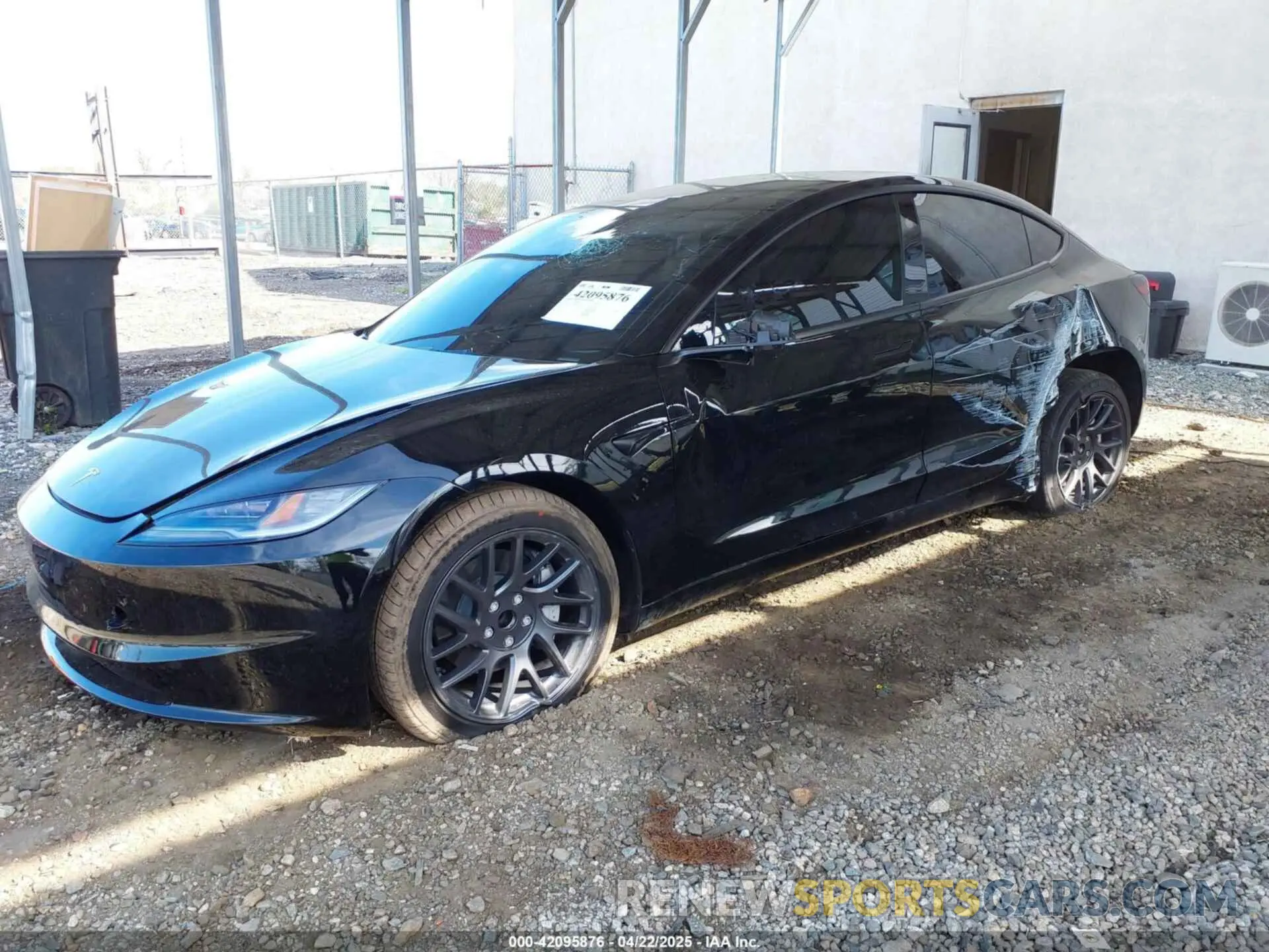 2 fotografías del automóvil dañado 5YJ3E1EA1SF974354 TESLA MODEL 3 2025