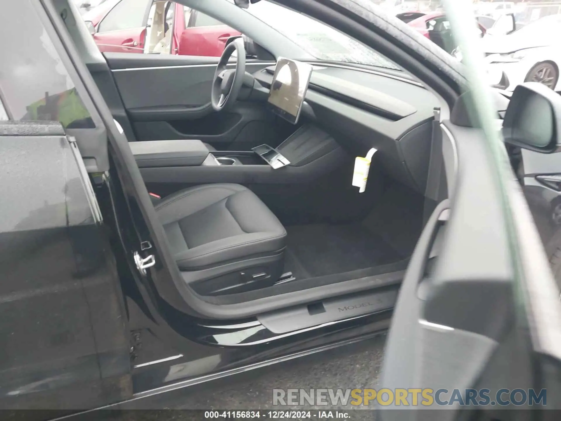 5 fotografías del automóvil dañado 5YJ3E1EA2SF879821 TESLA MODEL 3 2025