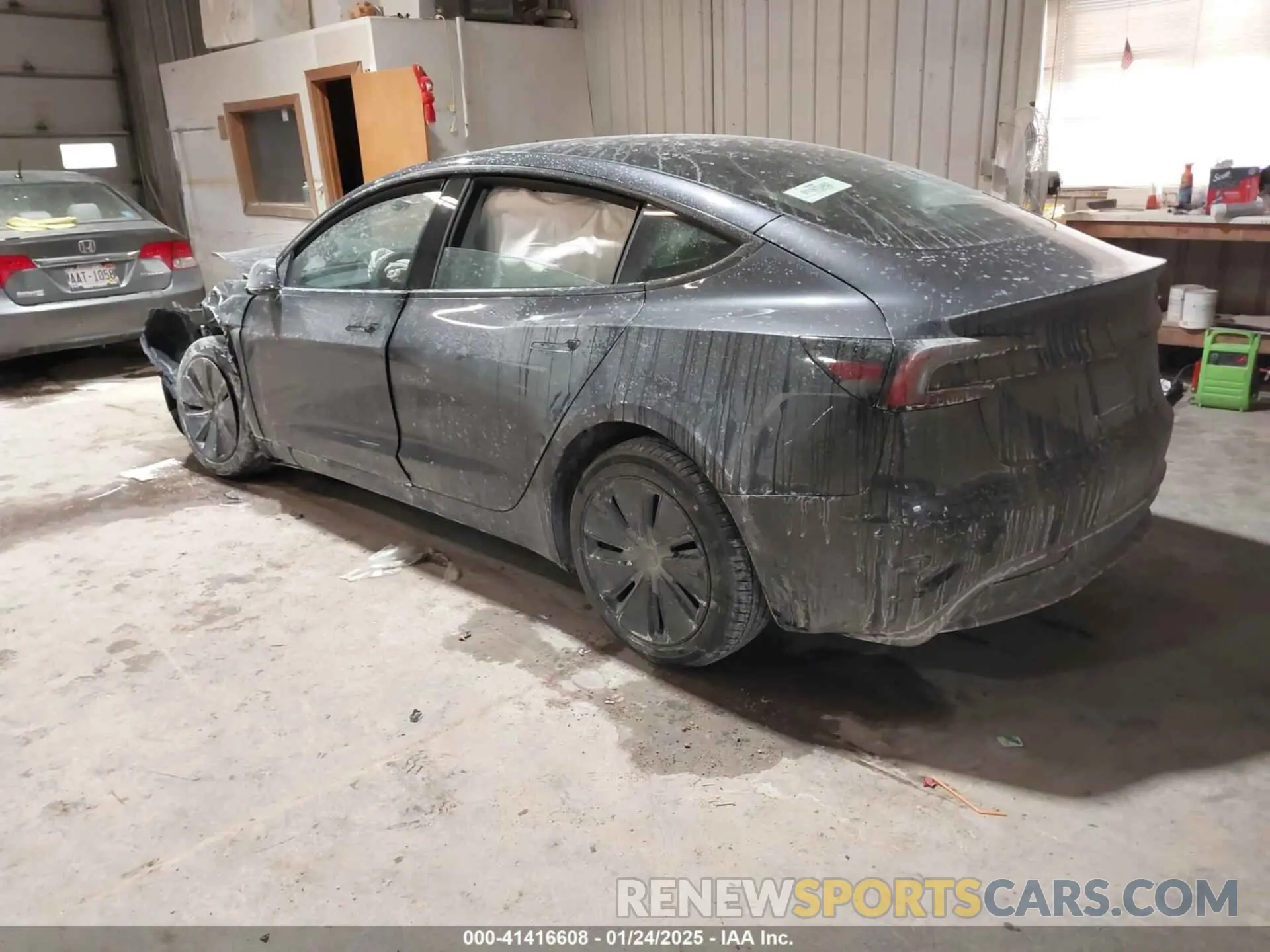 3 fotografías del automóvil dañado 5YJ3E1EA4SF913869 TESLA MODEL 3 2025