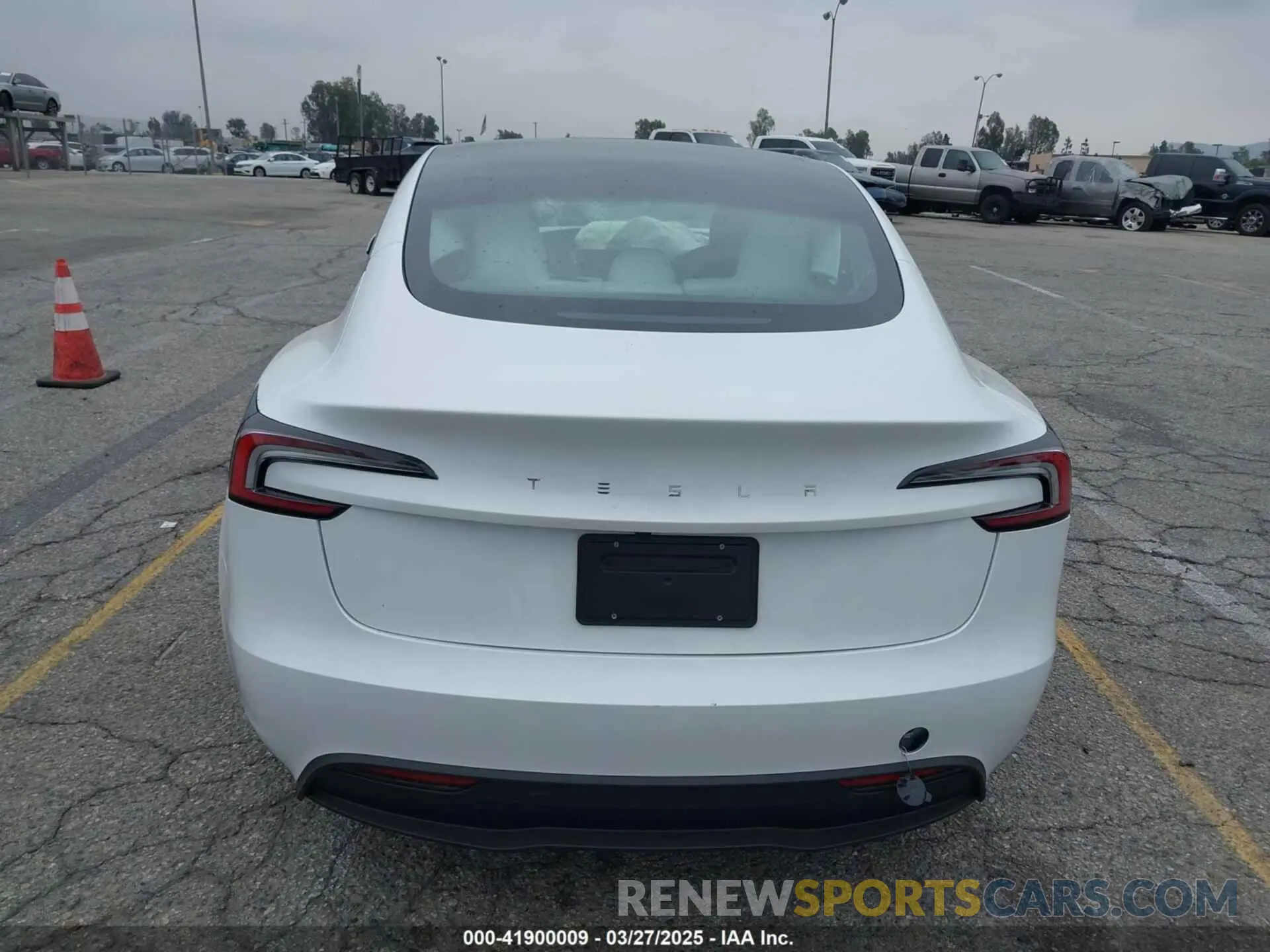 15 fotografías del automóvil dañado 5YJ3E1EA4SF966099 TESLA MODEL 3 2025
