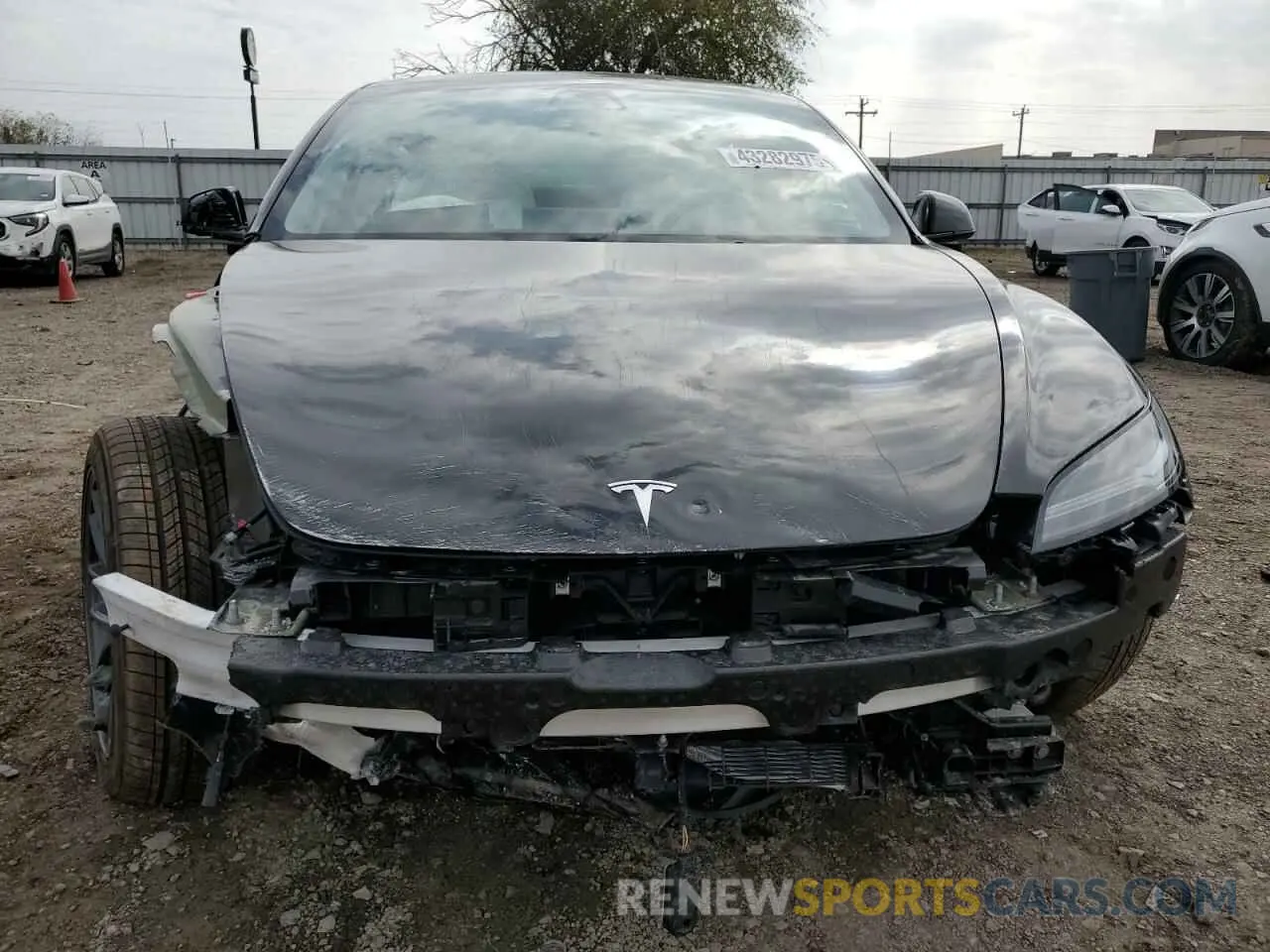 5 fotografías del automóvil dañado 5YJ3E1EA5SF909555 TESLA MODEL 3 2025