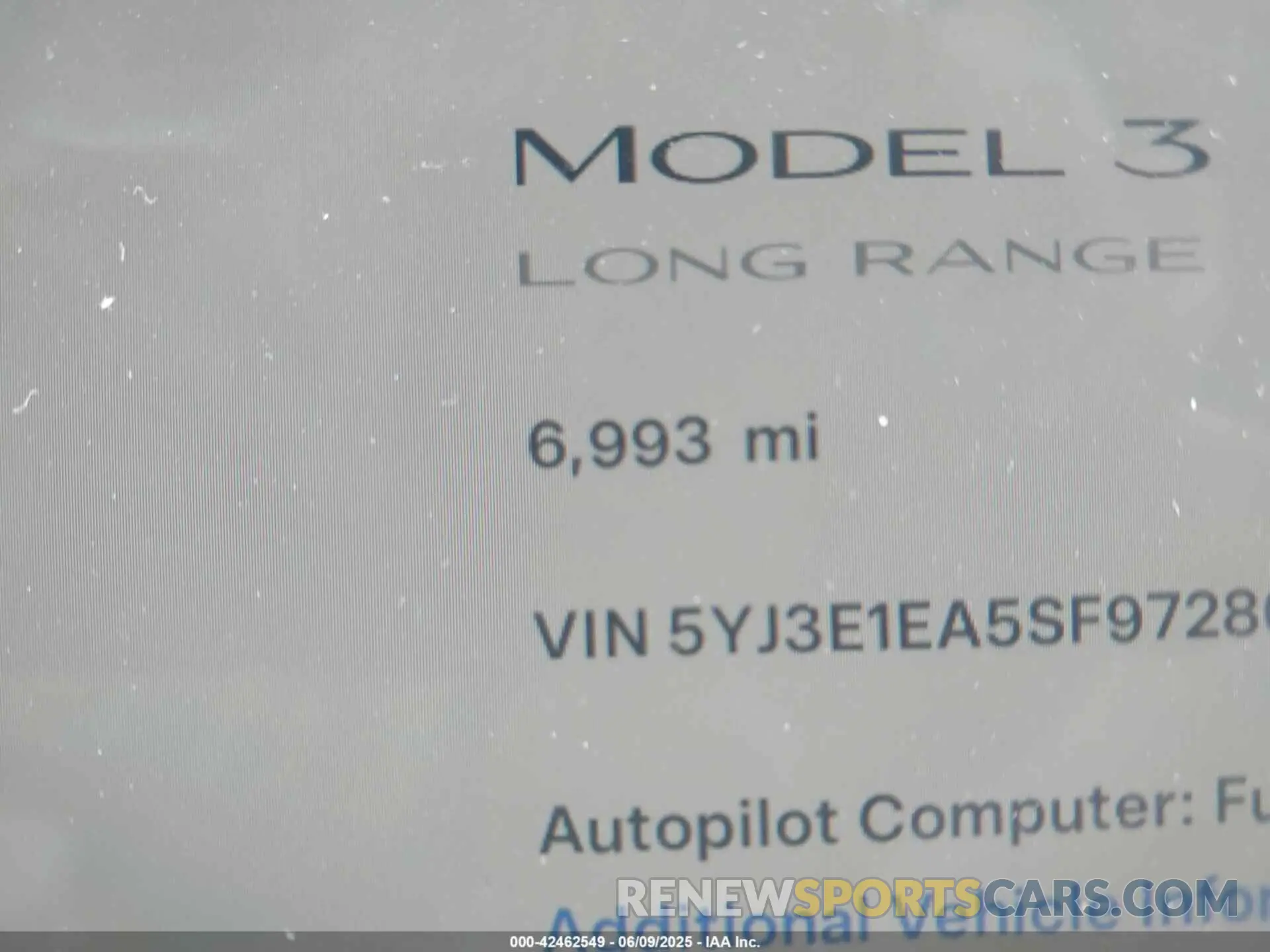 14 fotografías del automóvil dañado 5YJ3E1EA5SF972803 TESLA MODEL 3 2025