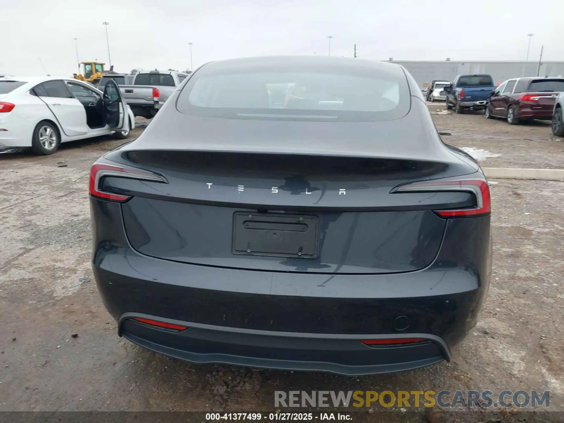 17 fotografías del automóvil dañado 5YJ3E1EA6SF885539 TESLA MODEL 3 2025