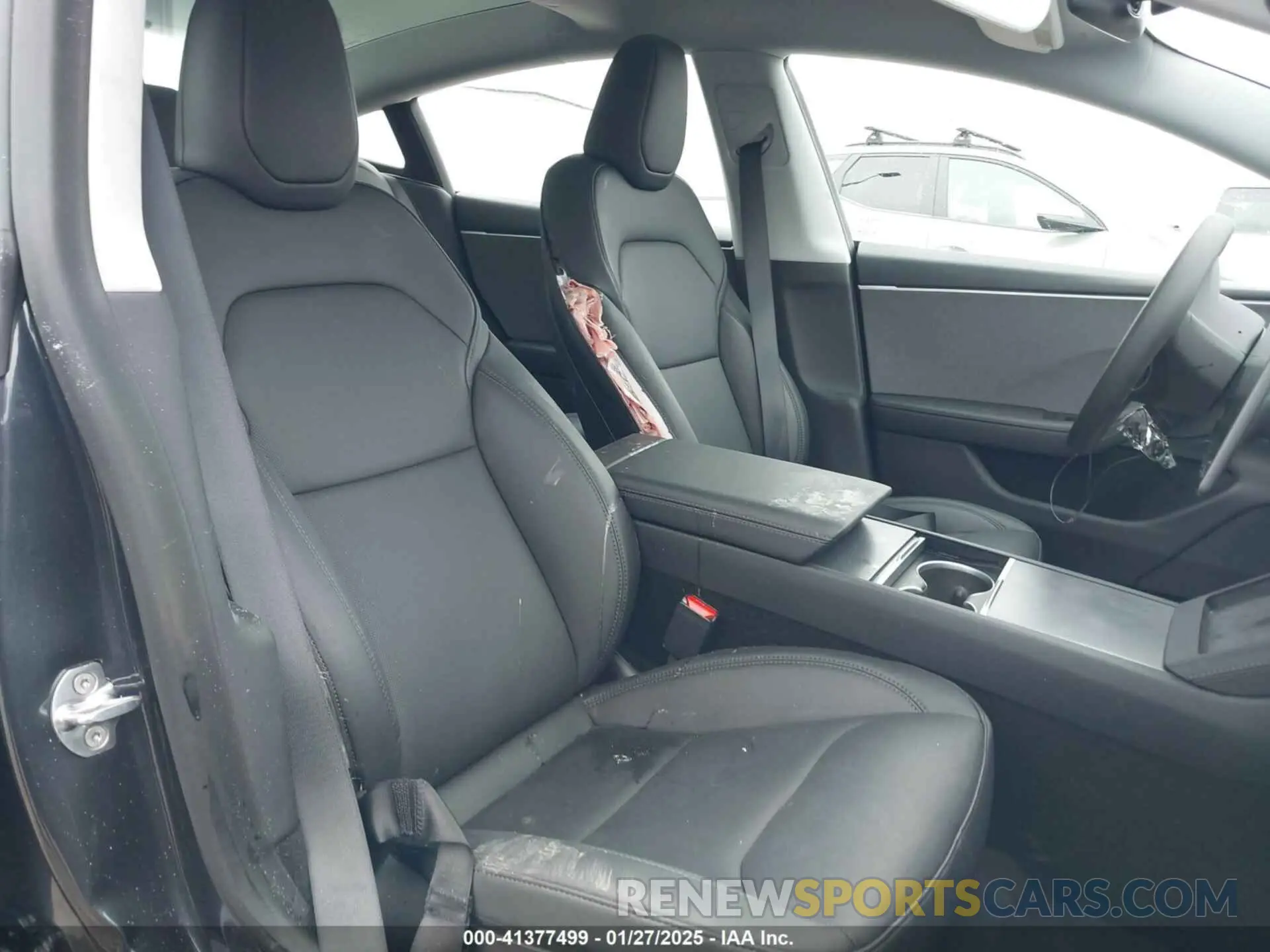 5 fotografías del automóvil dañado 5YJ3E1EA6SF885539 TESLA MODEL 3 2025