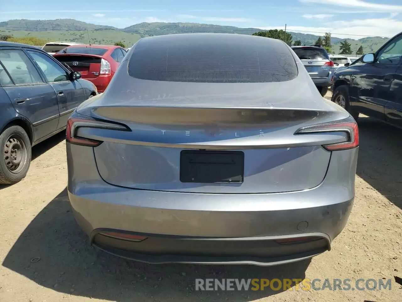 6 fotografías del automóvil dañado 5YJ3E1EA6SF976908 TESLA MODEL 3 2025
