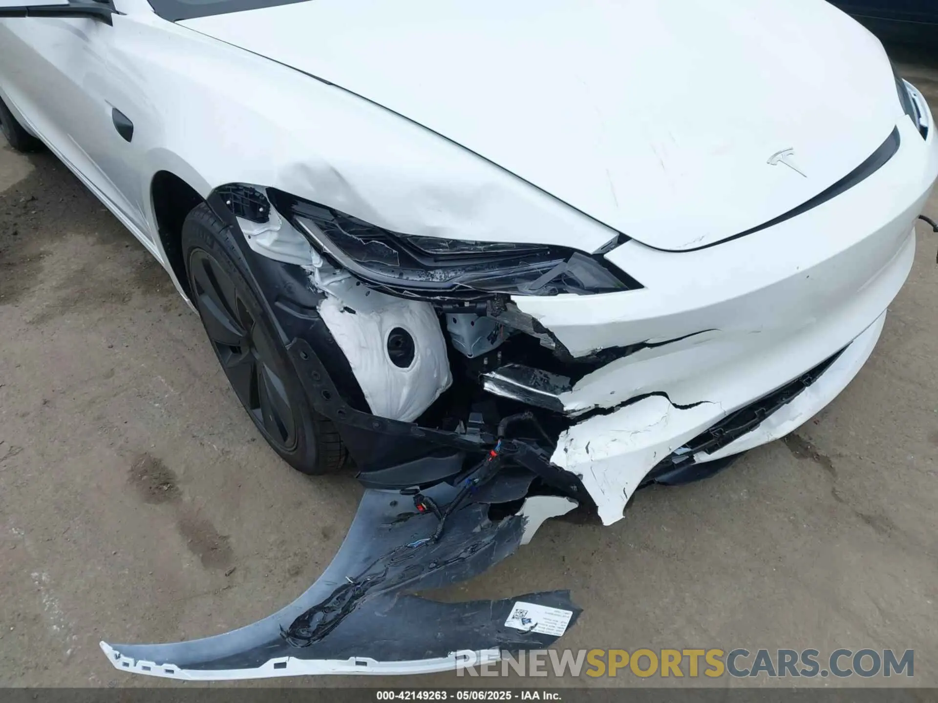 6 fotografías del automóvil dañado 5YJ3E1EA6SF988976 TESLA MODEL 3 2025