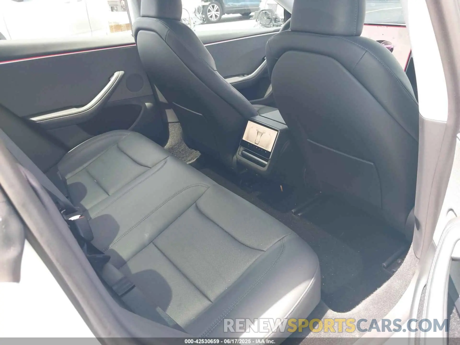 8 fotografías del automóvil dañado 5YJ3E1EA7SF897151 TESLA MODEL 3 2025