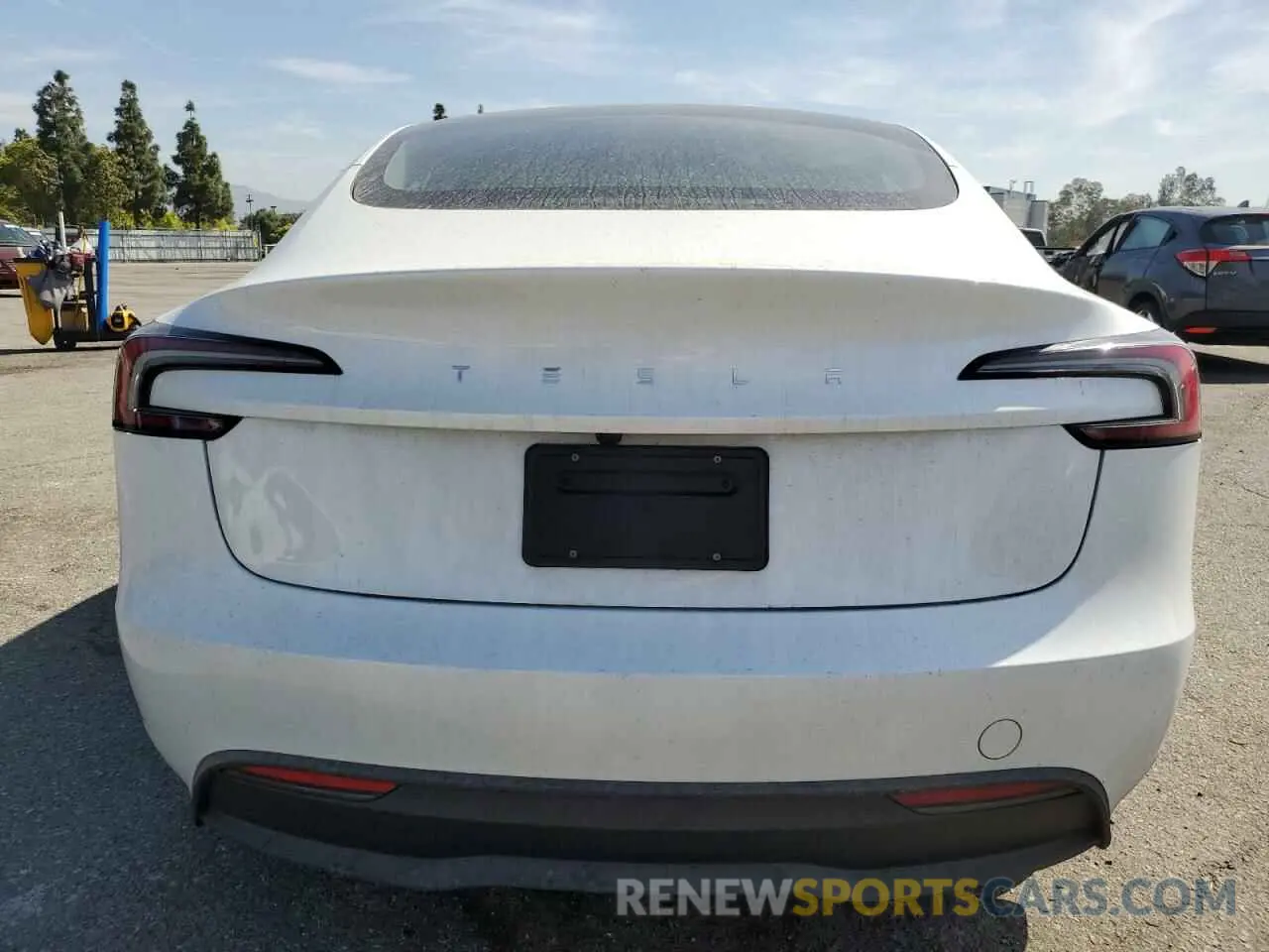 6 fotografías del automóvil dañado 5YJ3E1EA8SF884263 TESLA MODEL 3 2025