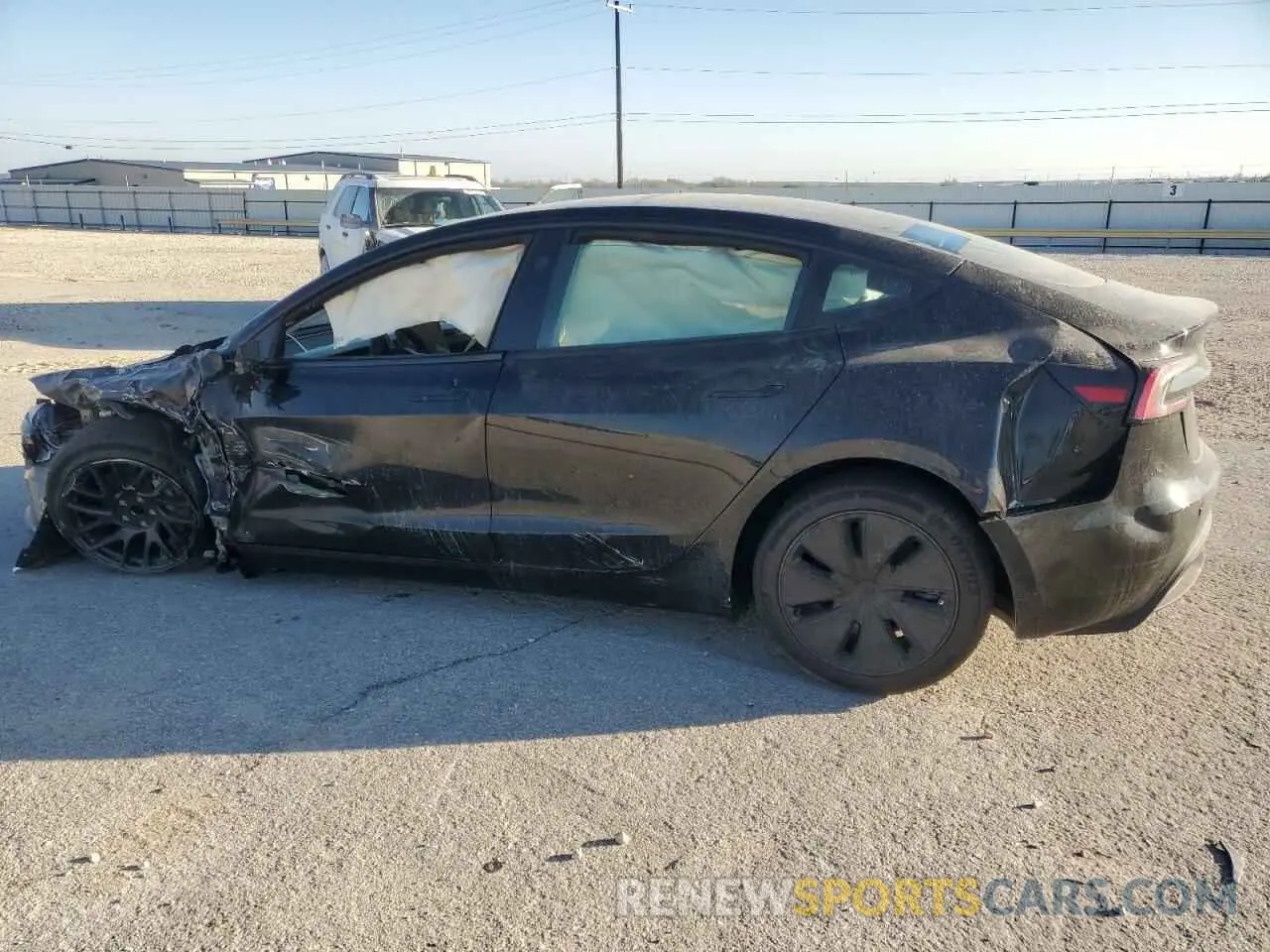 2 fotografías del automóvil dañado 5YJ3E1EA8SF903961 TESLA MODEL 3 2025