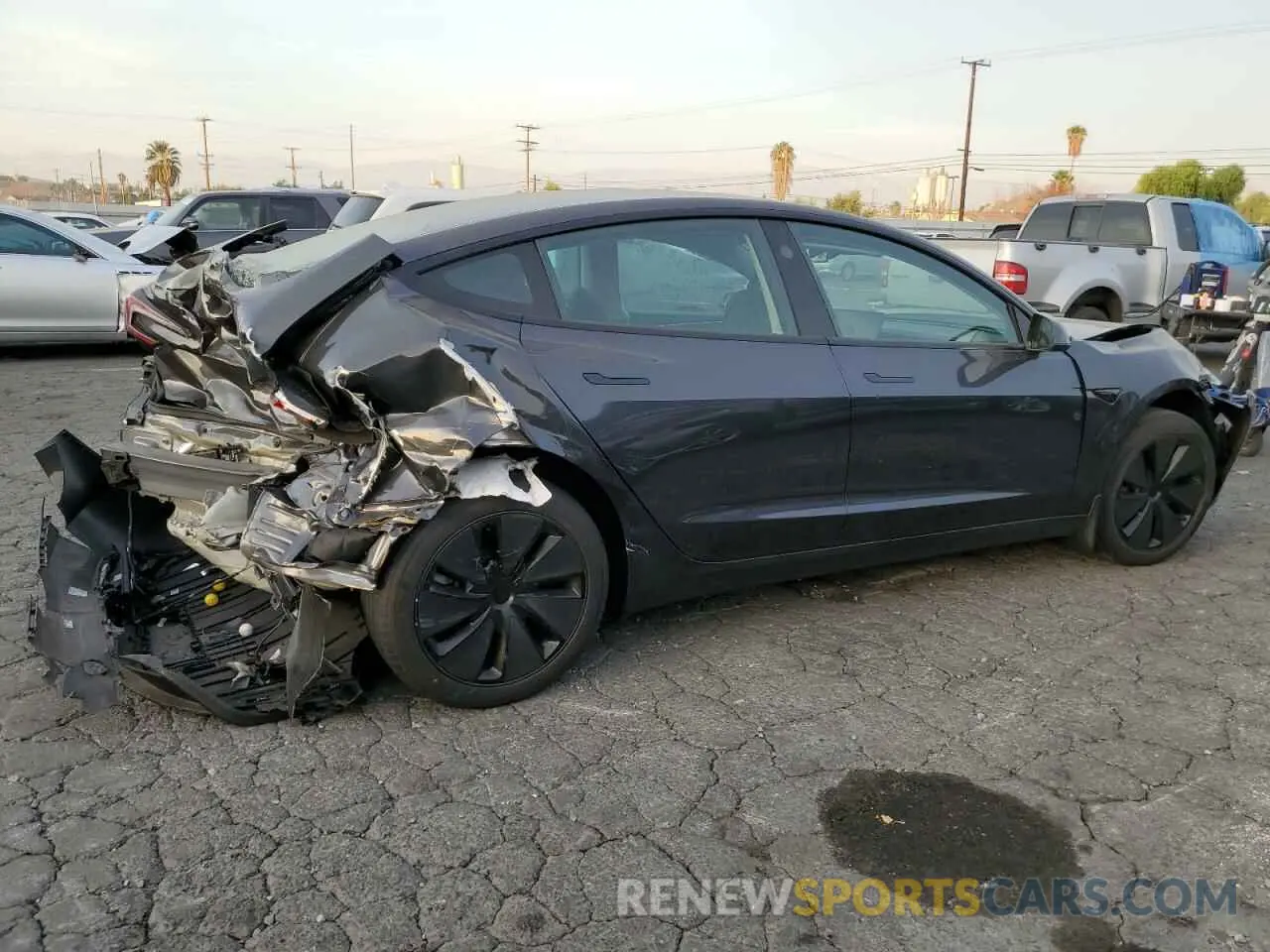 3 fotografías del automóvil dañado 5YJ3E1EA9SF878939 TESLA MODEL 3 2025