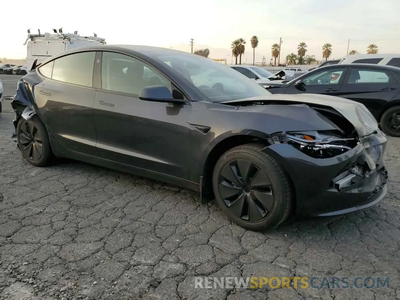 4 fotografías del automóvil dañado 5YJ3E1EA9SF878939 TESLA MODEL 3 2025