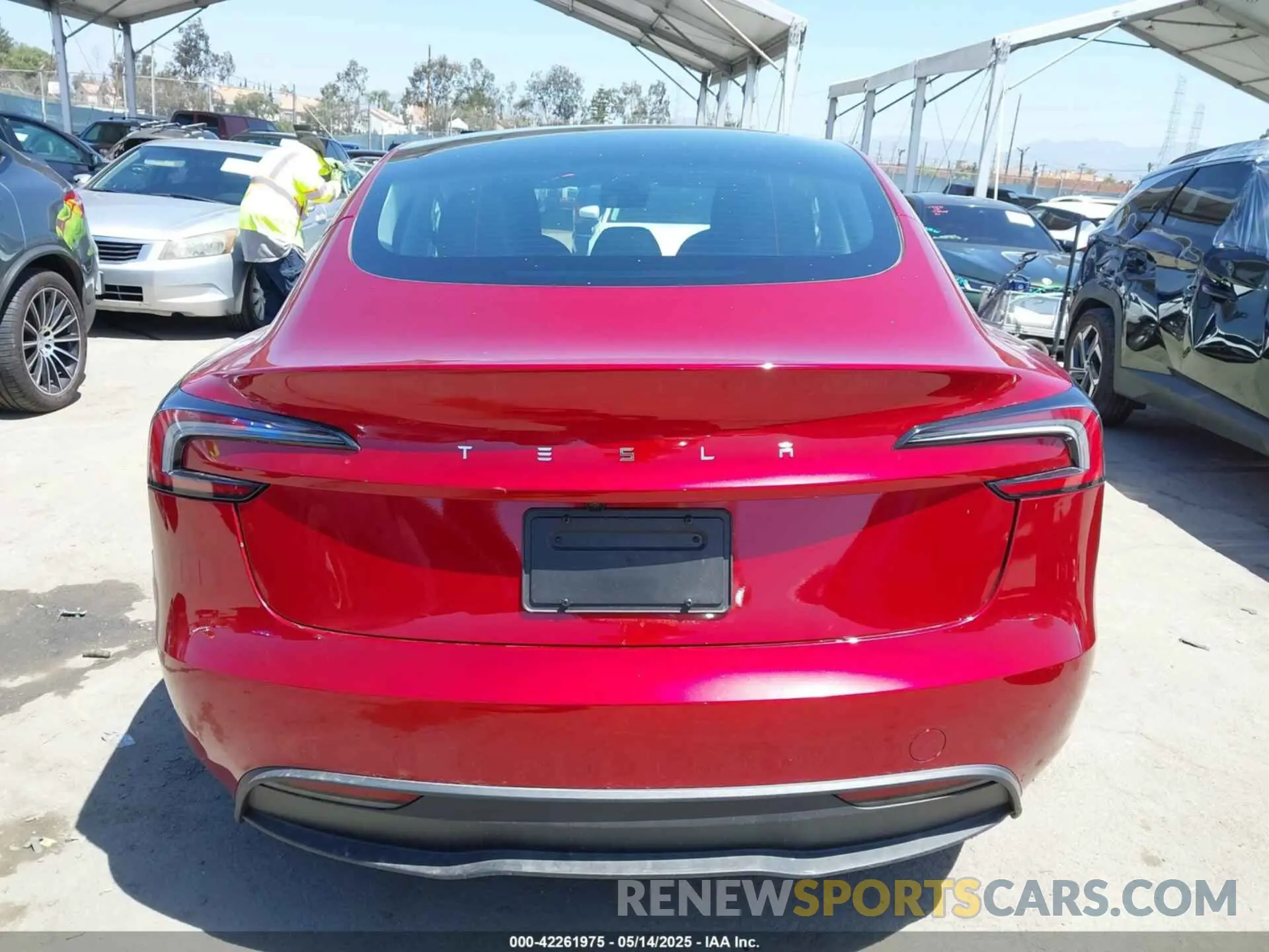 17 fotografías del automóvil dañado 5YJ3E1EA9SF914421 TESLA MODEL 3 2025