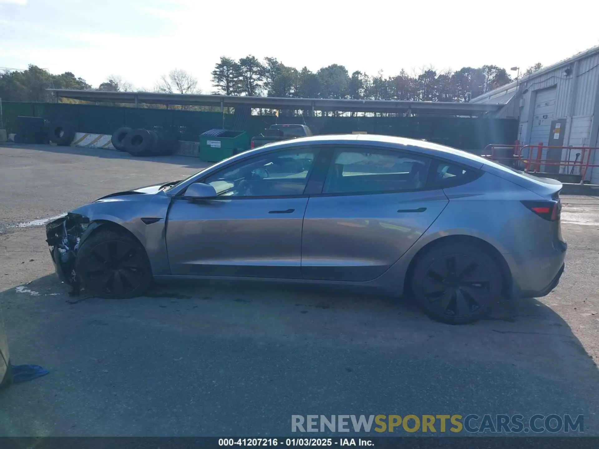 13 fotografías del automóvil dañado 5YJ3E1EAXSF904139 TESLA MODEL 3 2025
