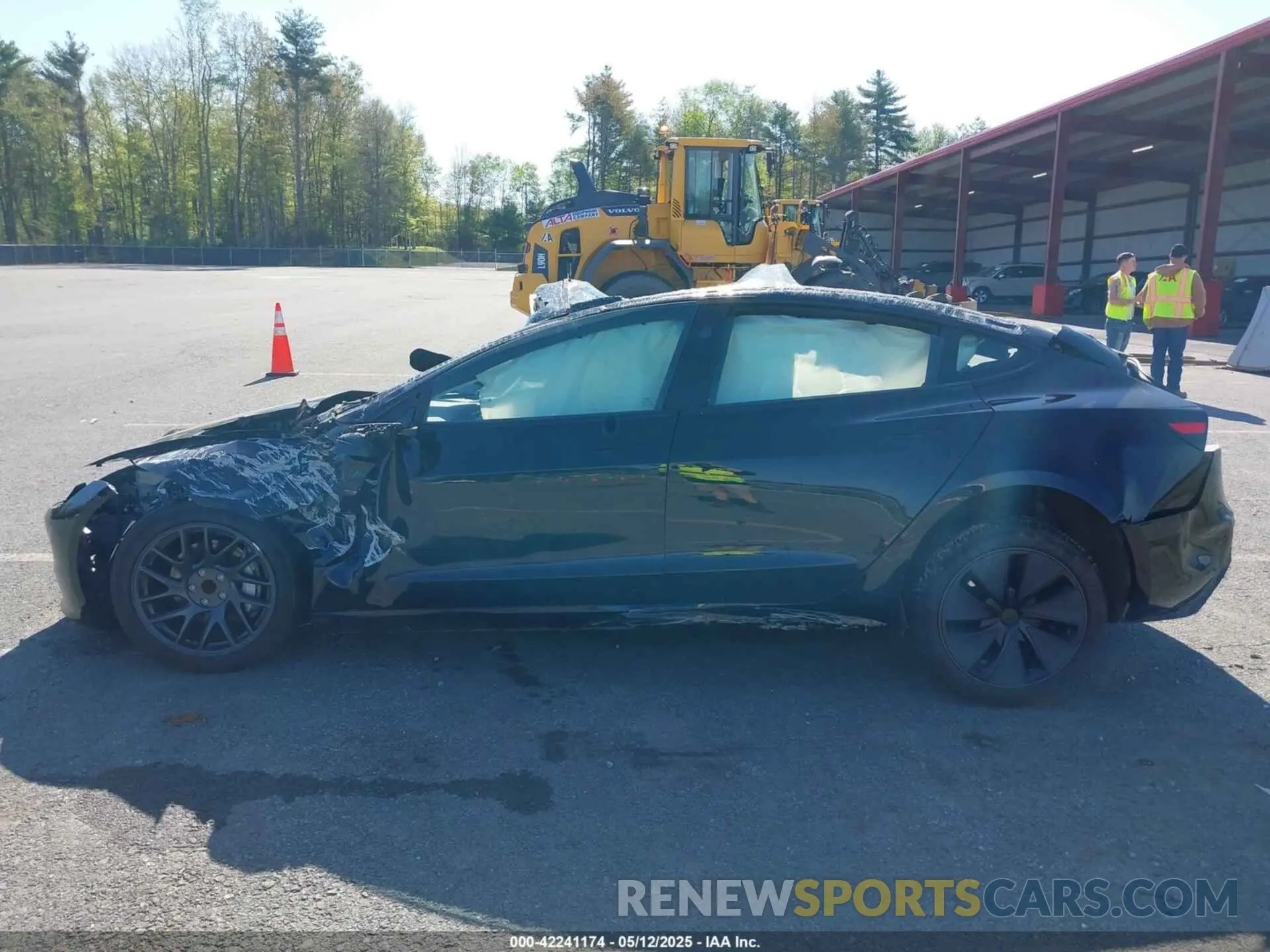 13 fotografías del automóvil dañado 5YJ3E1EAXSF927128 TESLA MODEL 3 2025